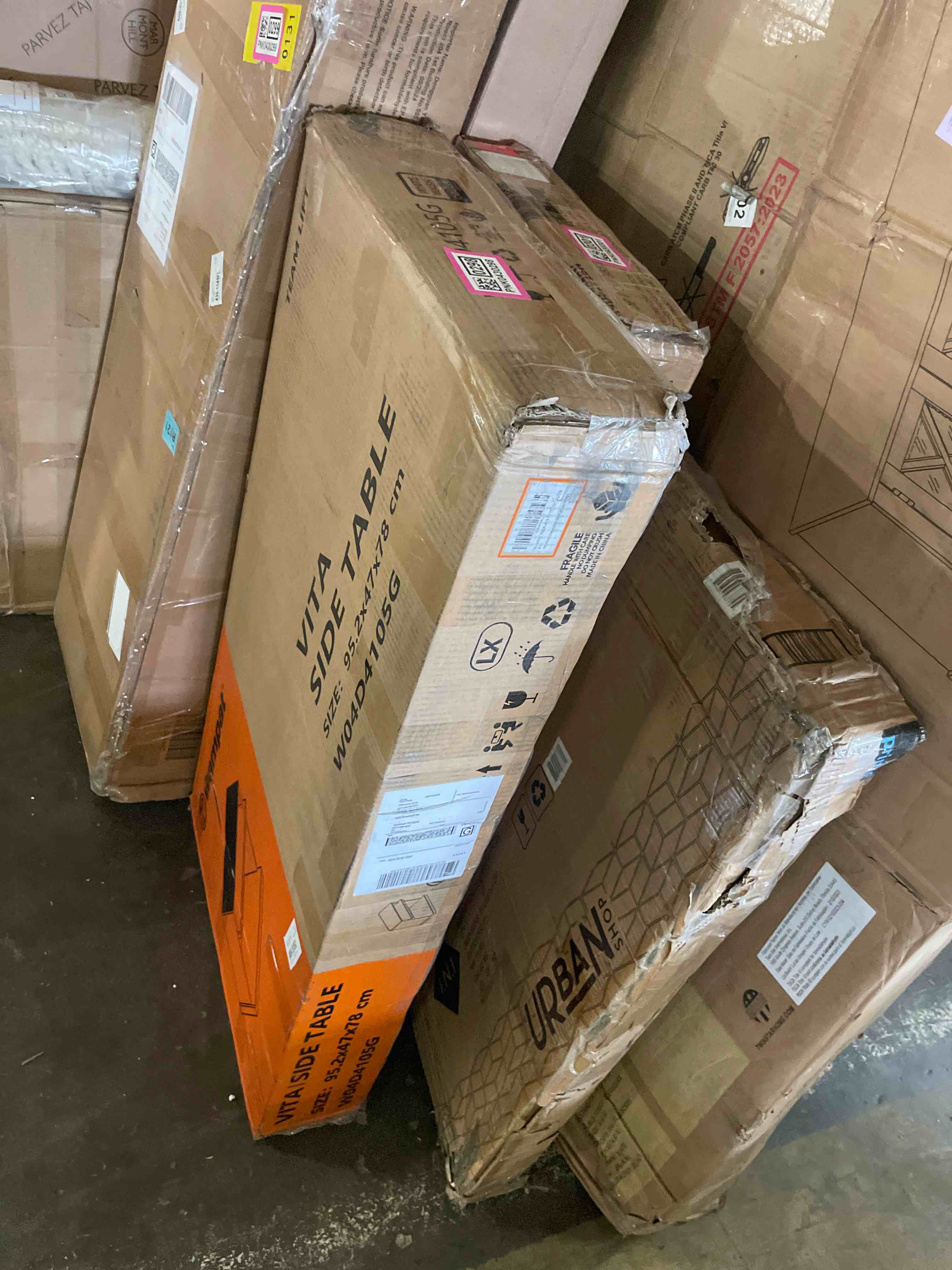https://s3.amazonaws.com/lotting-images-prod/phillipi/PNK0430297_1756843508871.jpeg