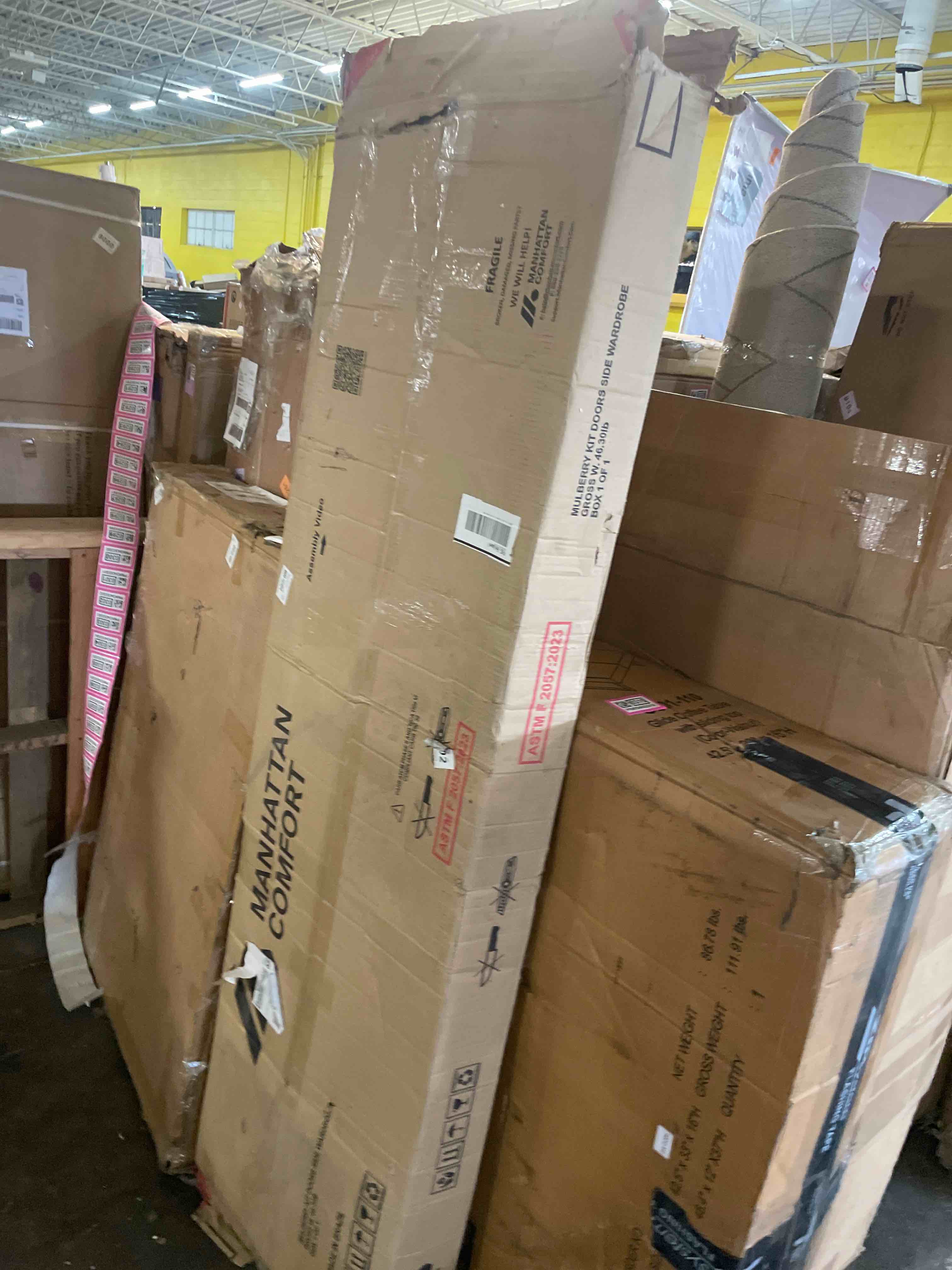 https://s3.amazonaws.com/lotting-images-prod/phillipi/PNK0430313_1756838635682.jpeg