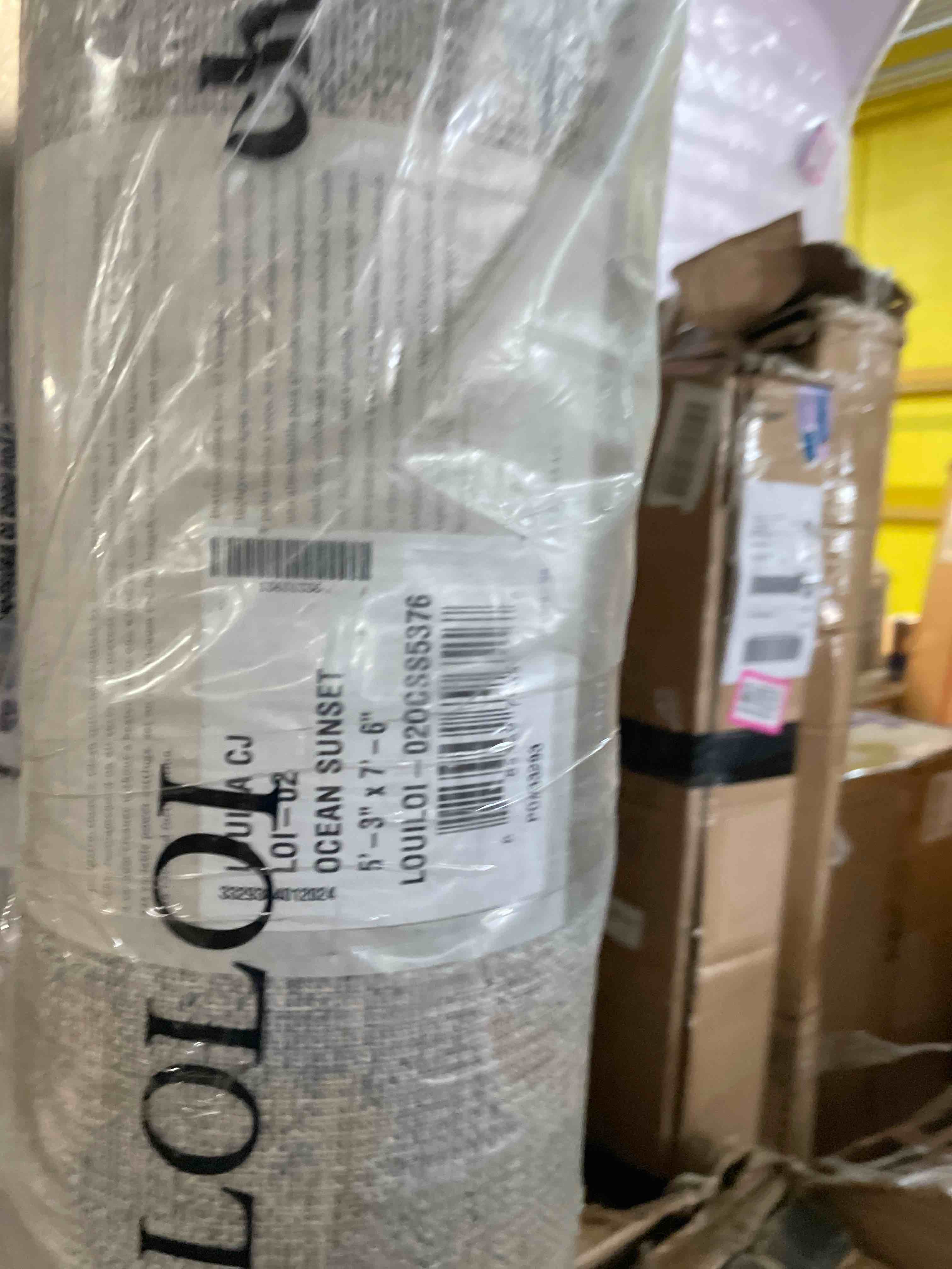 https://s3.amazonaws.com/lotting-images-prod/phillipi/PNK0430325_1756835348965.jpeg