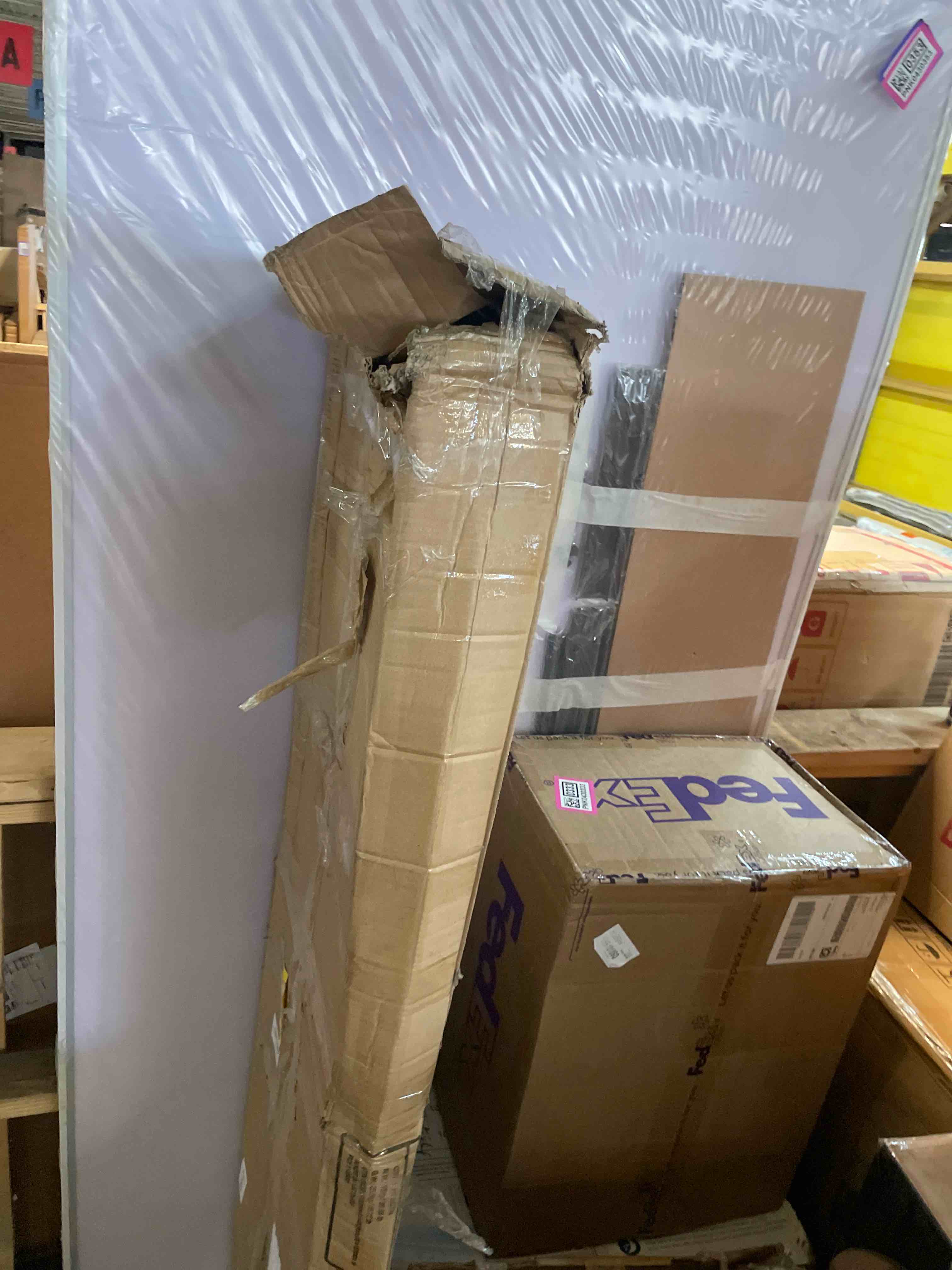 https://s3.amazonaws.com/lotting-images-prod/phillipi/PNK0430332_1756832131740.jpeg