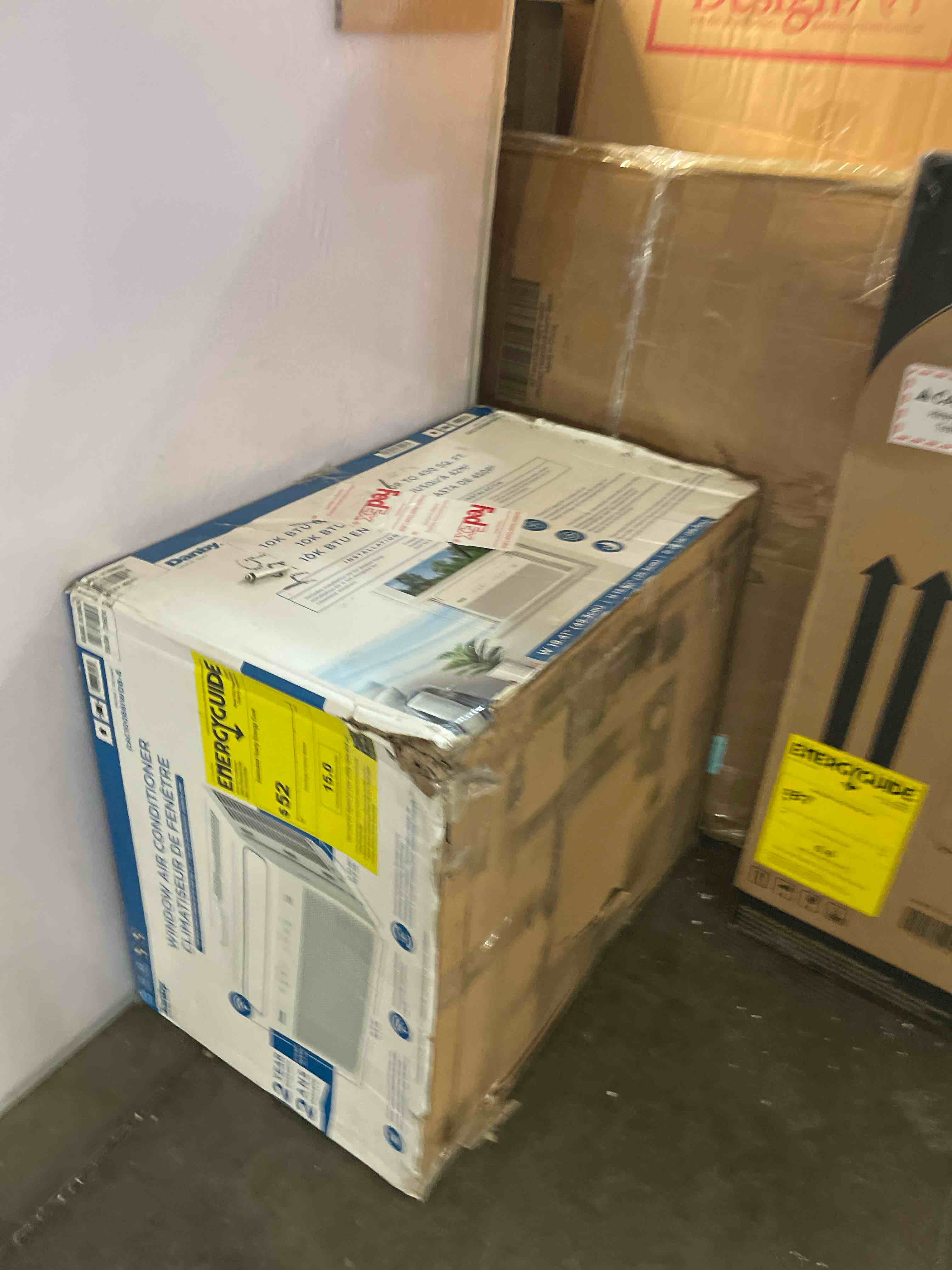 https://s3.amazonaws.com/lotting-images-prod/phillipi/PNK0430337_1756830858775.jpeg