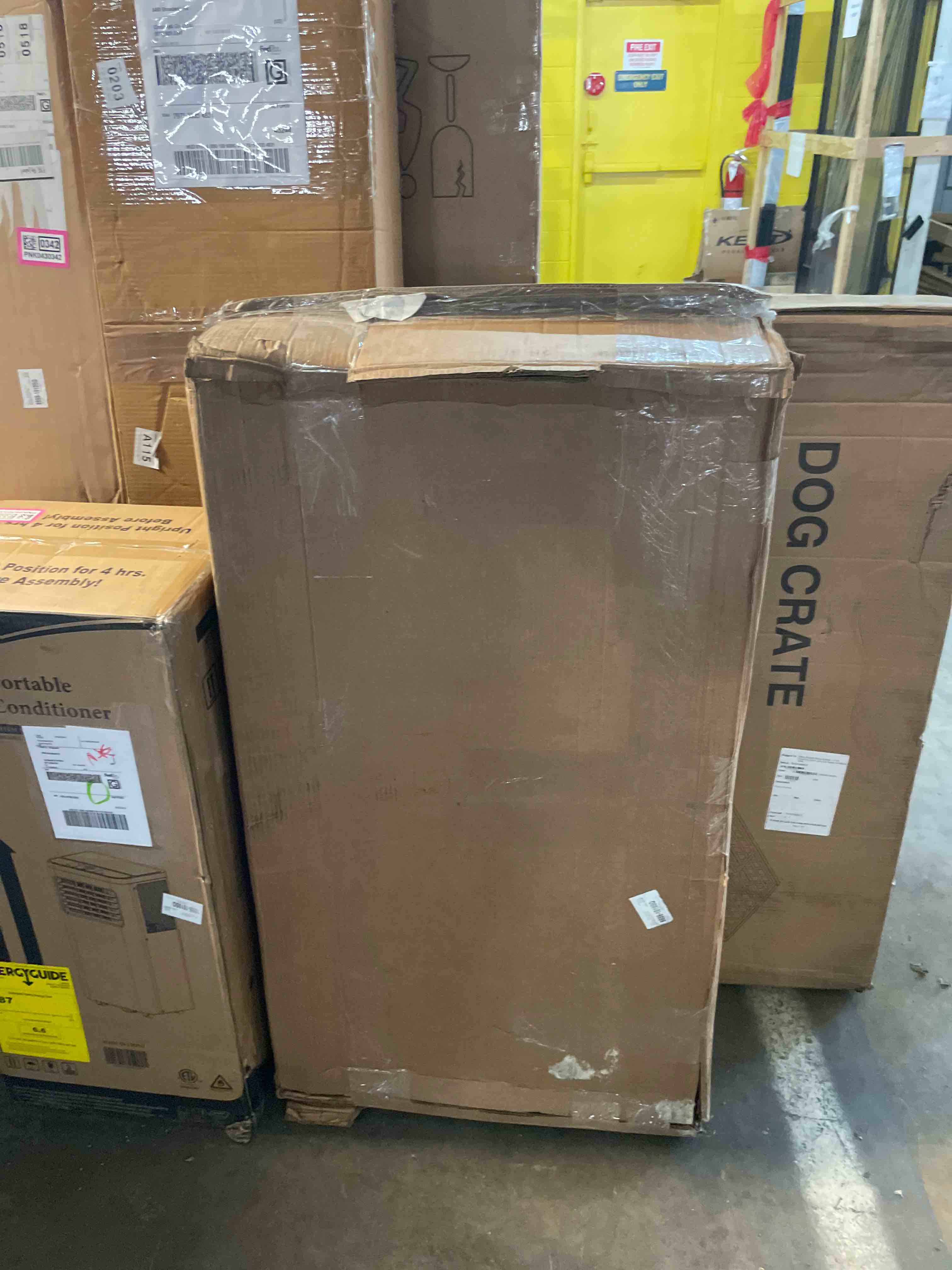 https://s3.amazonaws.com/lotting-images-prod/phillipi/PNK0430338_1756830378394.jpeg