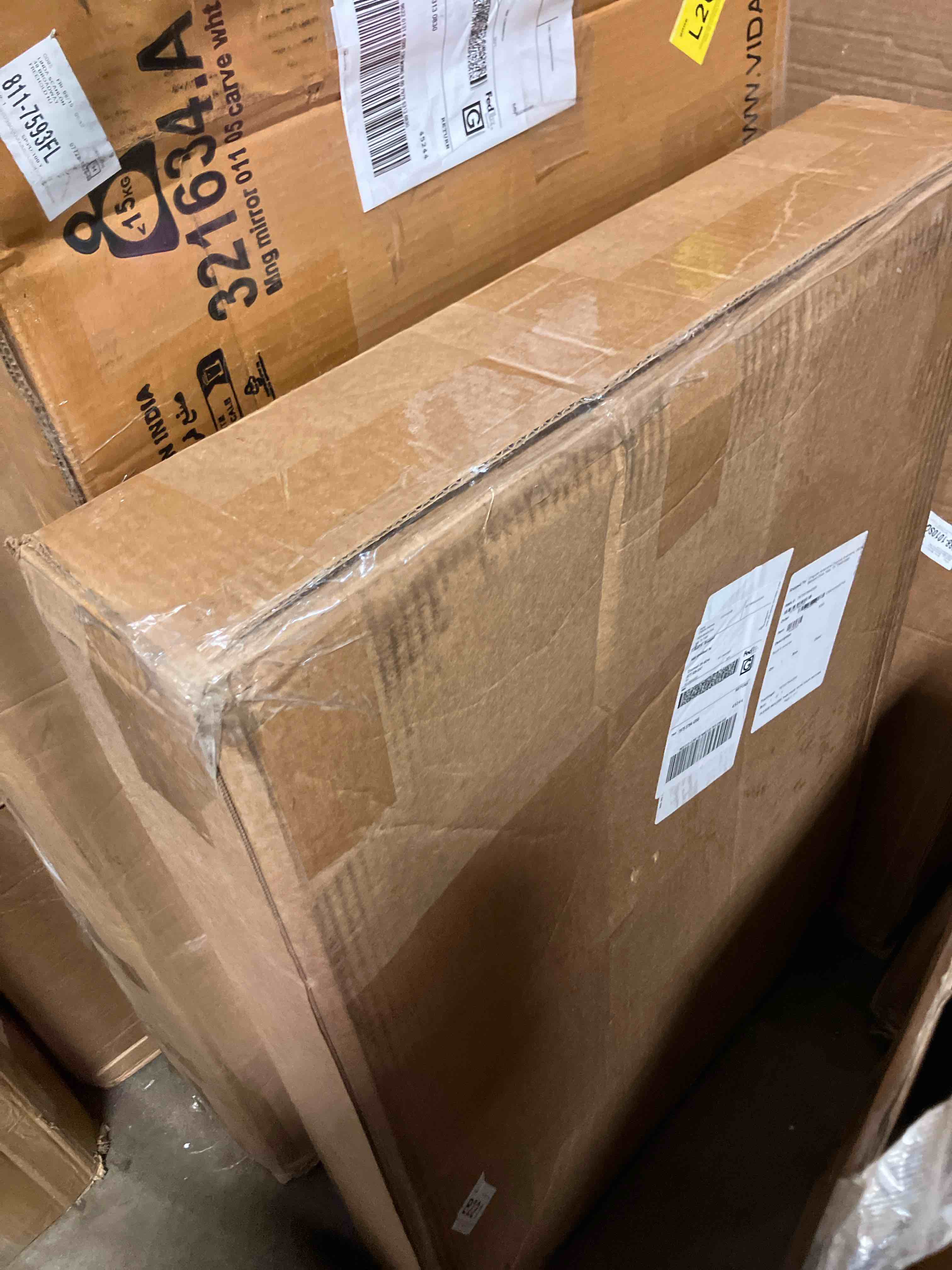 https://s3.amazonaws.com/lotting-images-prod/phillipi/PNK0430692_1756500099399.jpeg