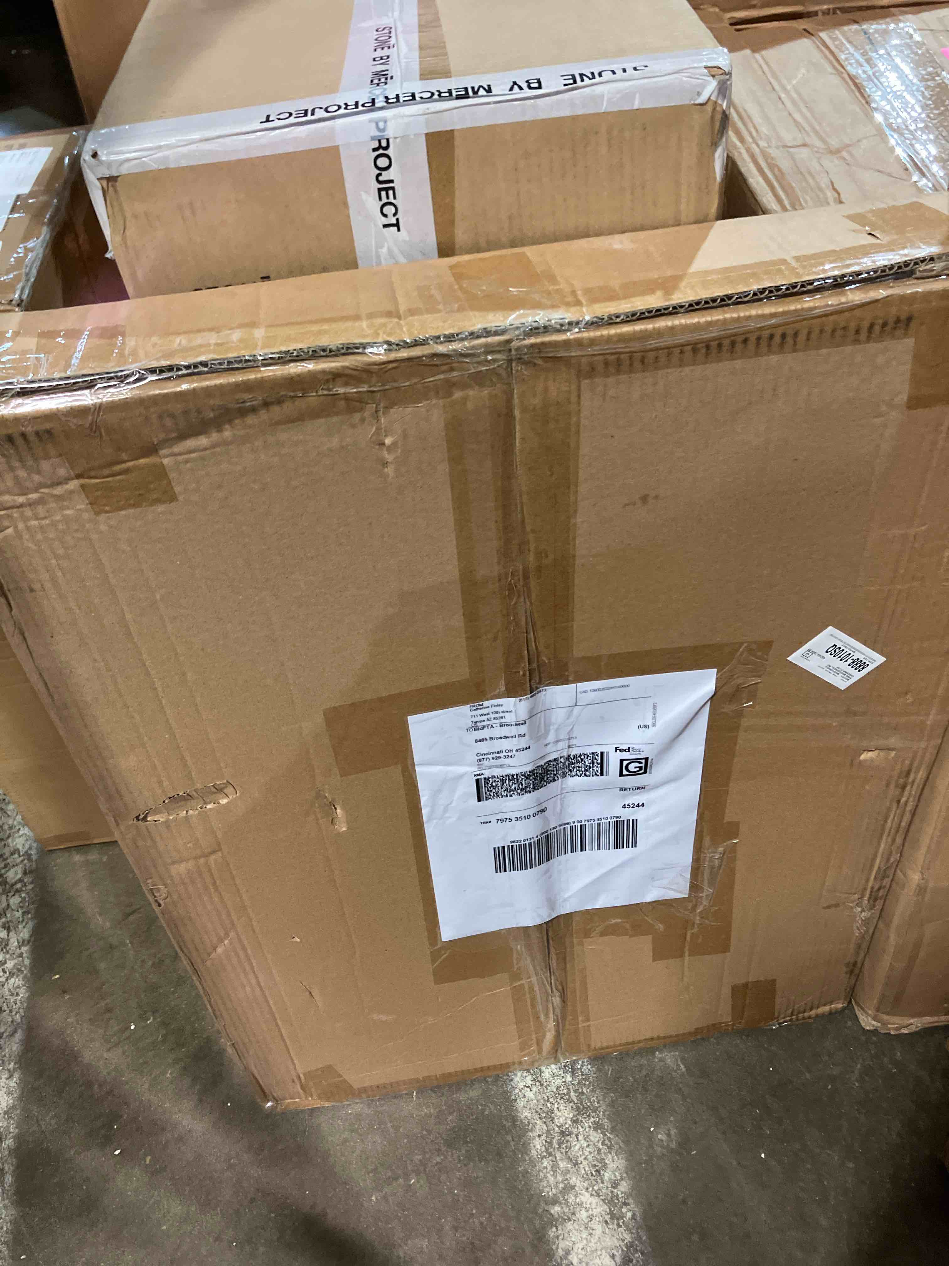 https://s3.amazonaws.com/lotting-images-prod/phillipi/PNK0430694_1756500312882.jpeg
