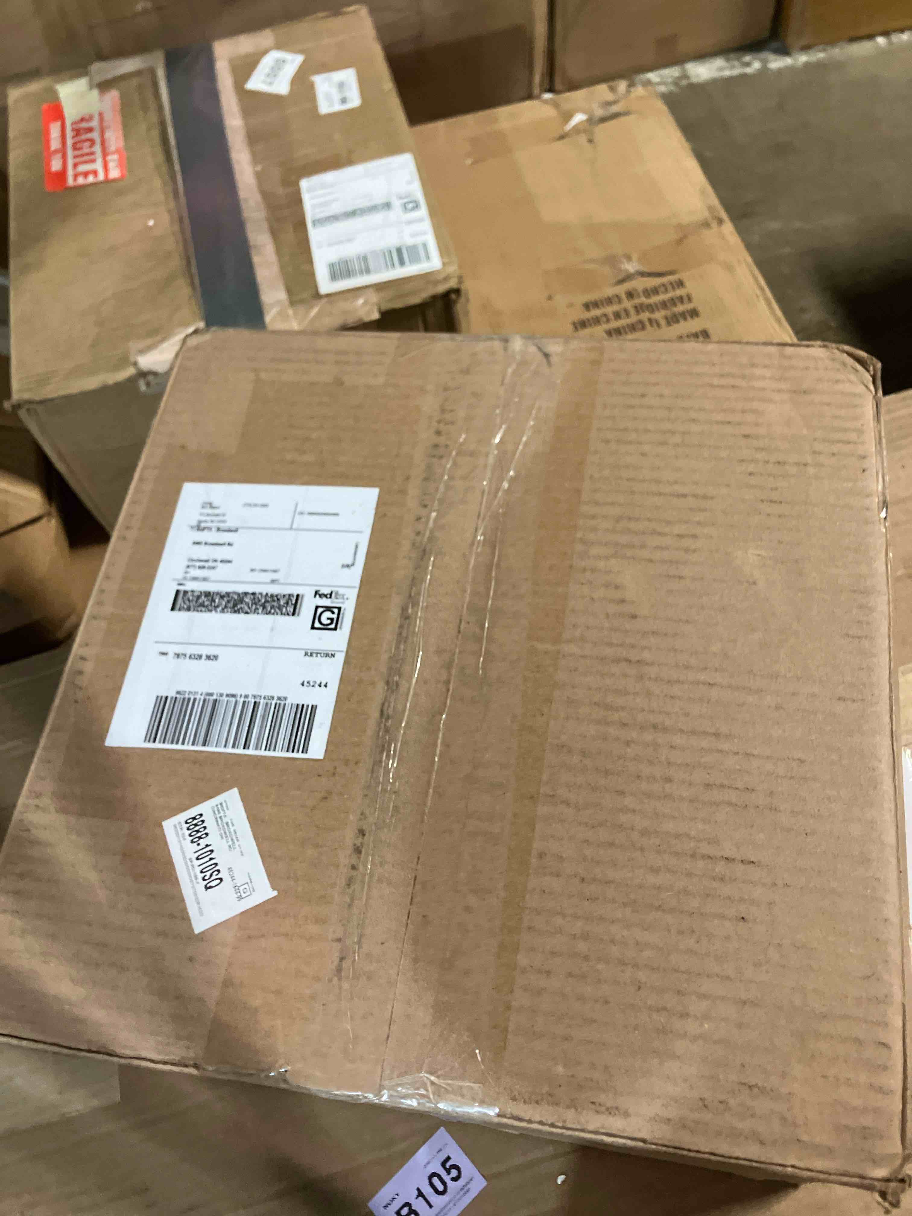 https://s3.amazonaws.com/lotting-images-prod/phillipi/PNK0430716_1756502184864.jpeg