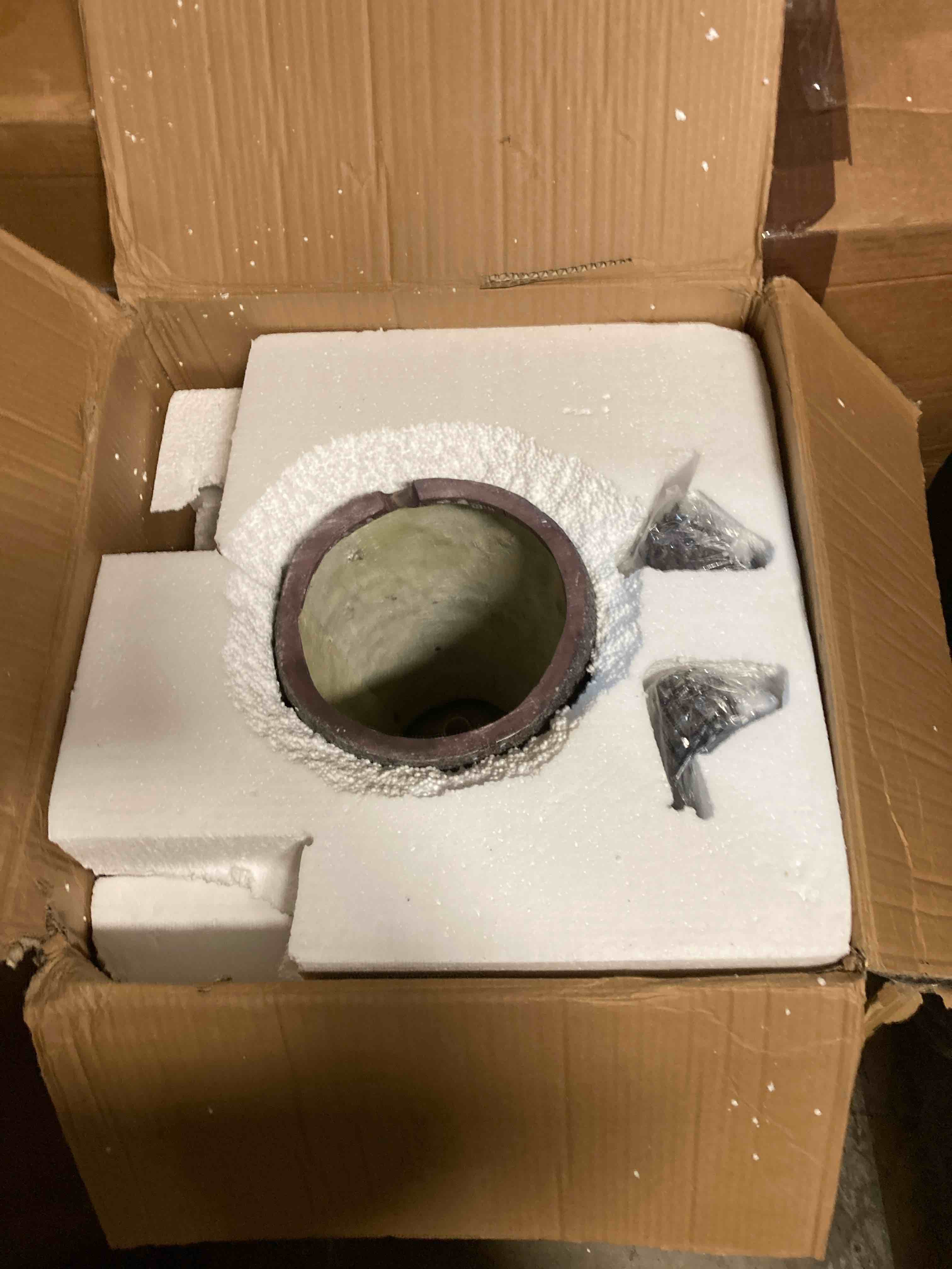 https://s3.amazonaws.com/lotting-images-prod/phillipi/PNK0430795_1756479114246.jpeg