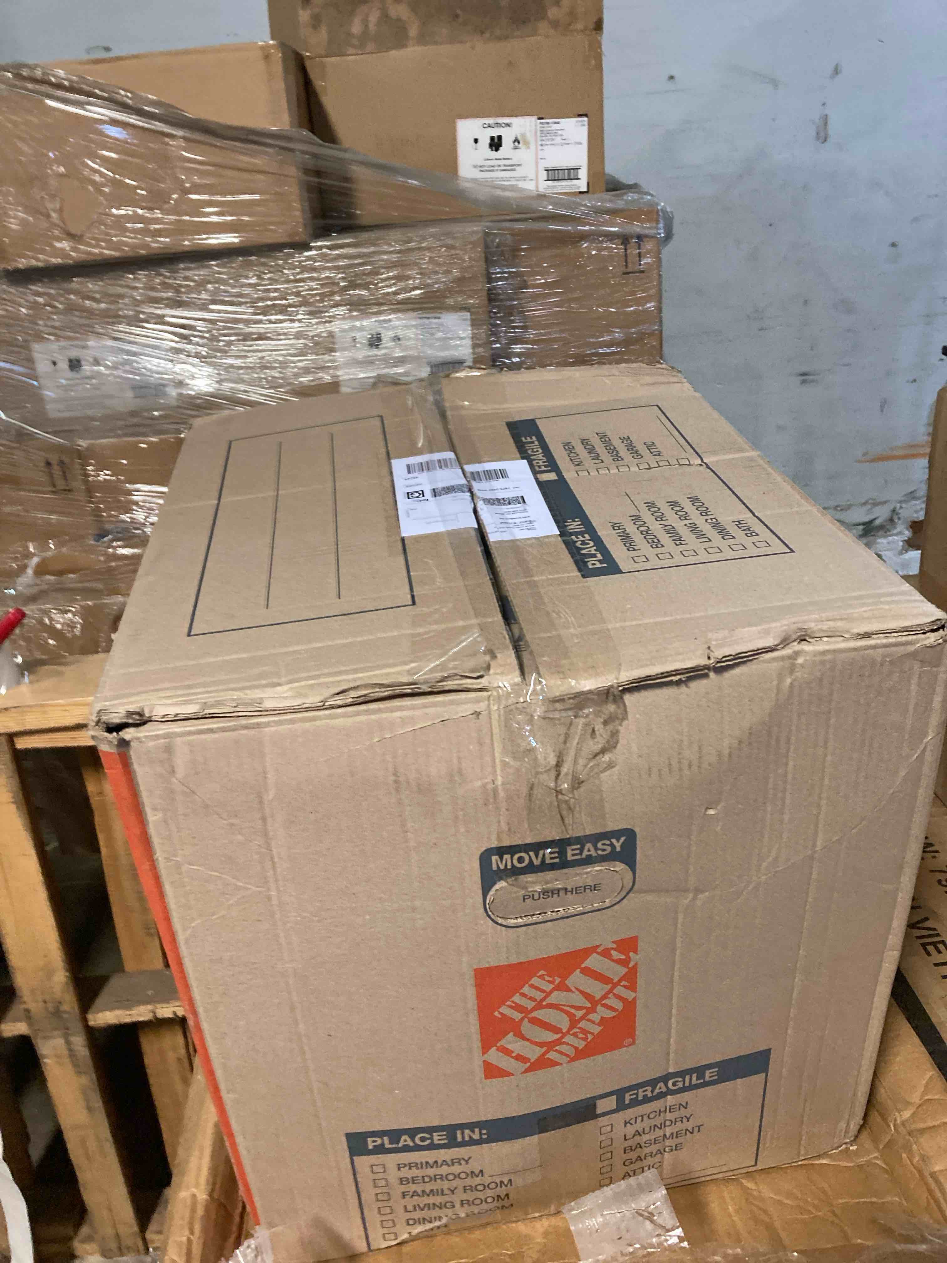 https://s3.amazonaws.com/lotting-images-prod/phillipi/PNK0430798_1756478521324.jpeg