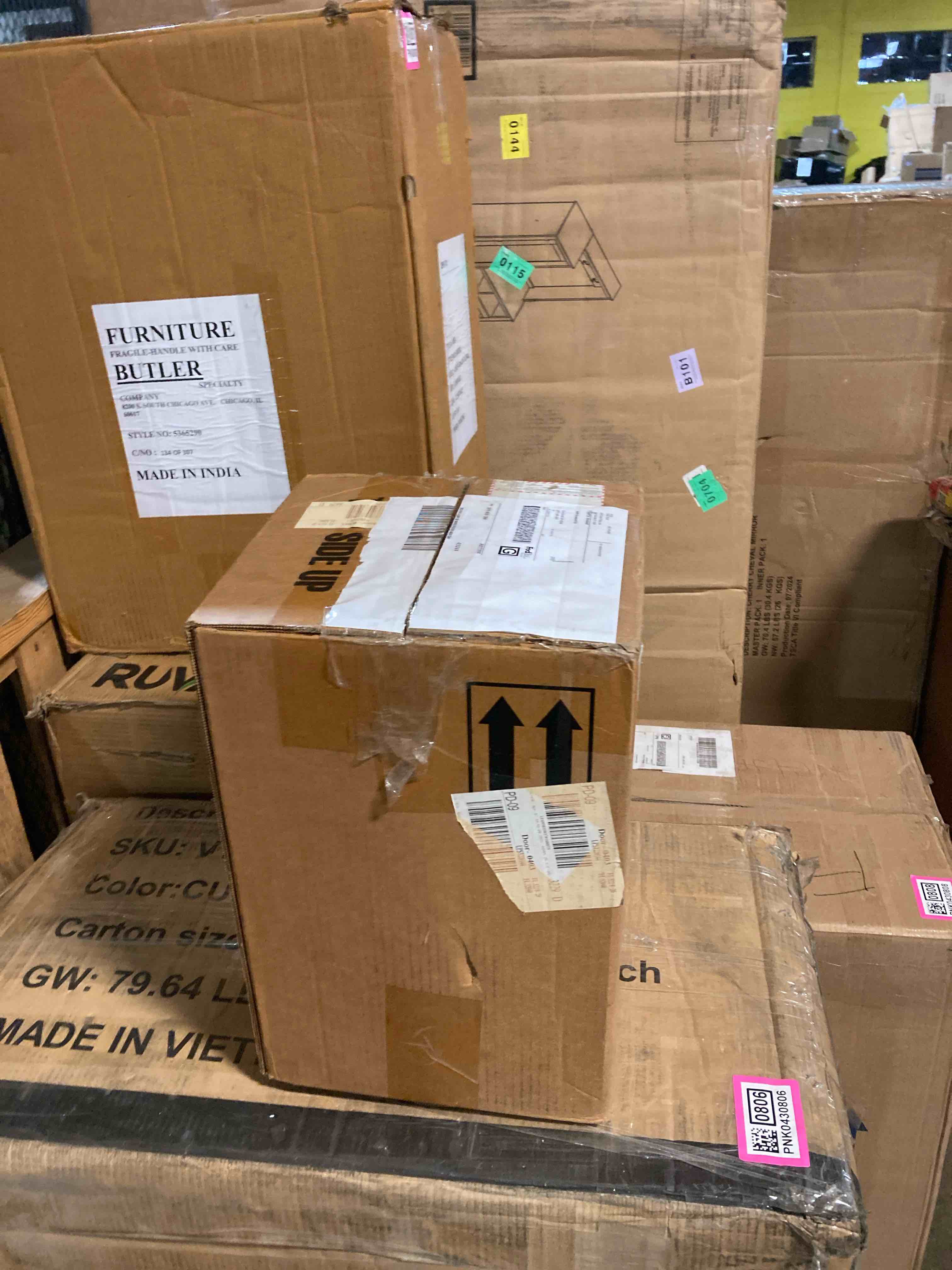 https://s3.amazonaws.com/lotting-images-prod/phillipi/PNK0430805_1756476925643.jpeg