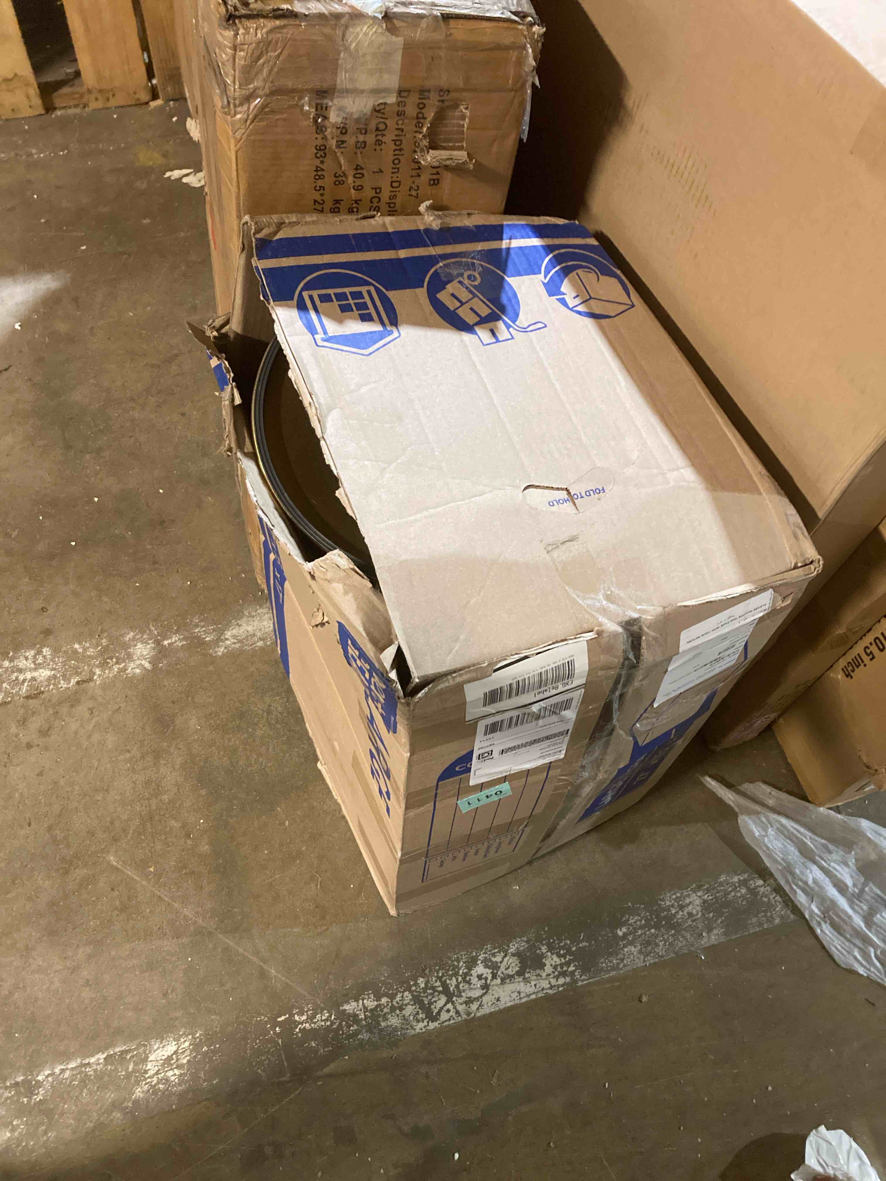 https://s3.amazonaws.com/lotting-images-prod/phillipi/PNK0430830_1756404451632.jpeg