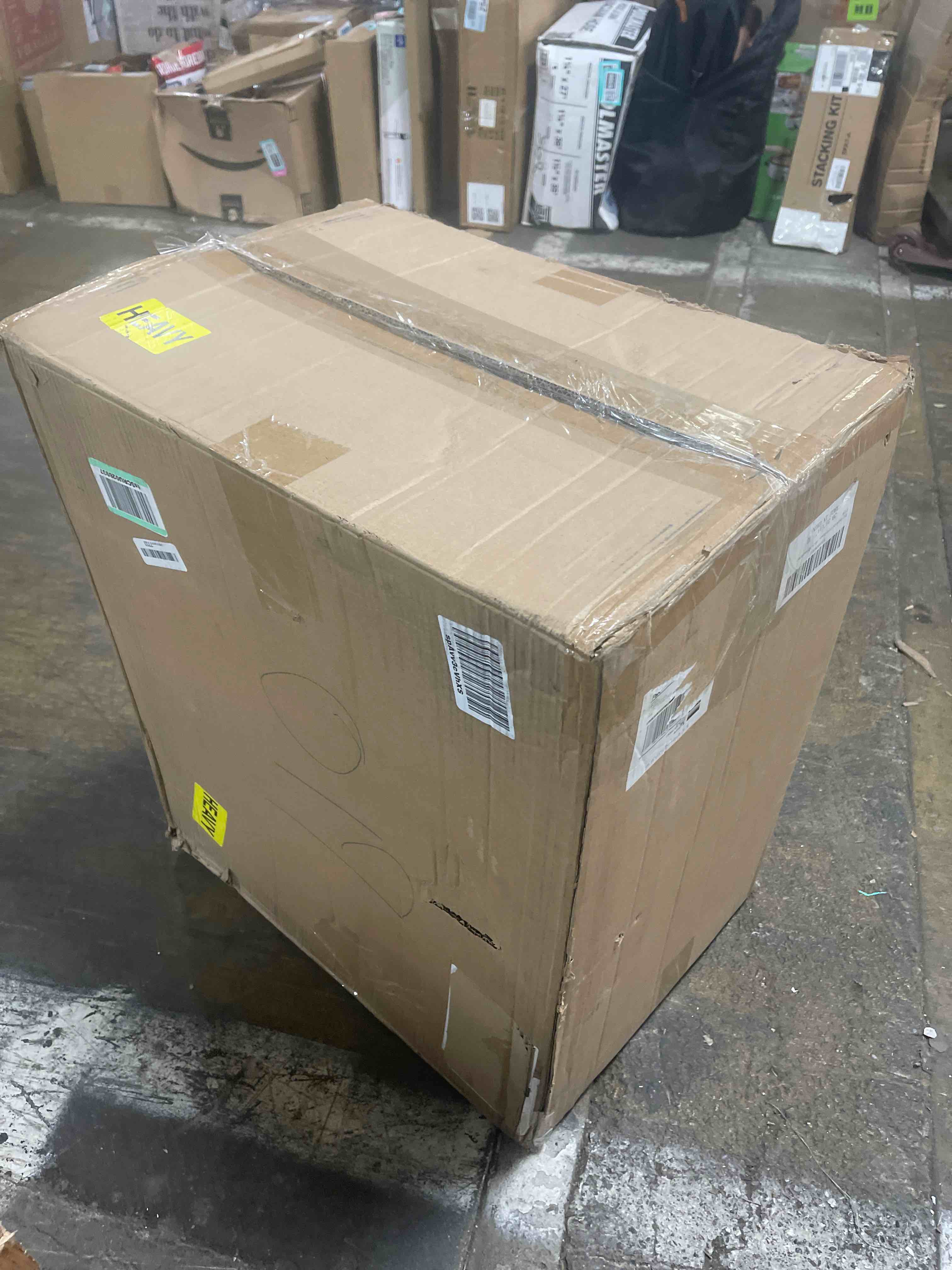 https://s3.amazonaws.com/lotting-images-prod/phillipi/PNK0430866_1755694457623.jpeg
