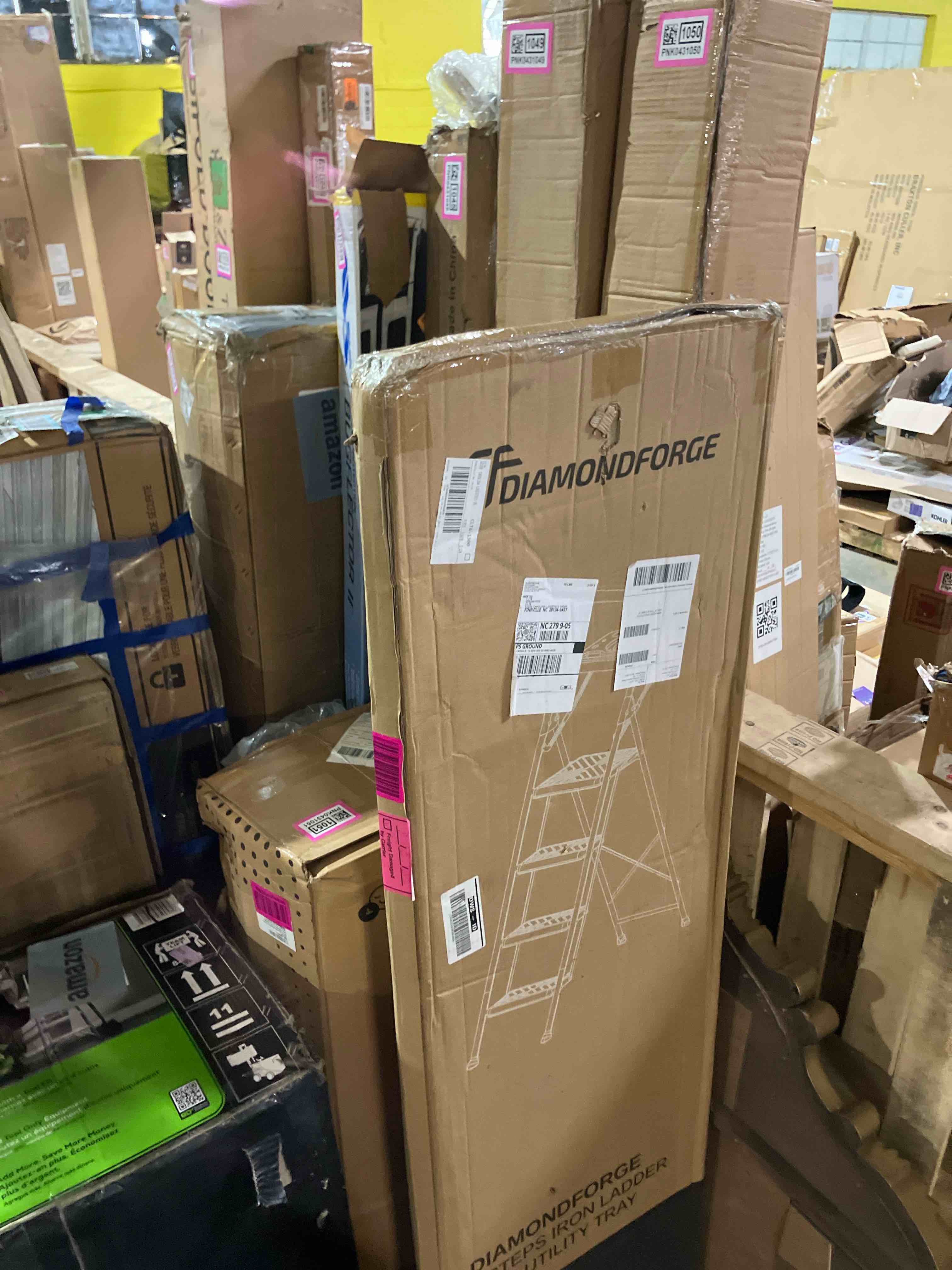 https://s3.amazonaws.com/lotting-images-prod/phillipi/PNK0431055_1755616903912.jpeg