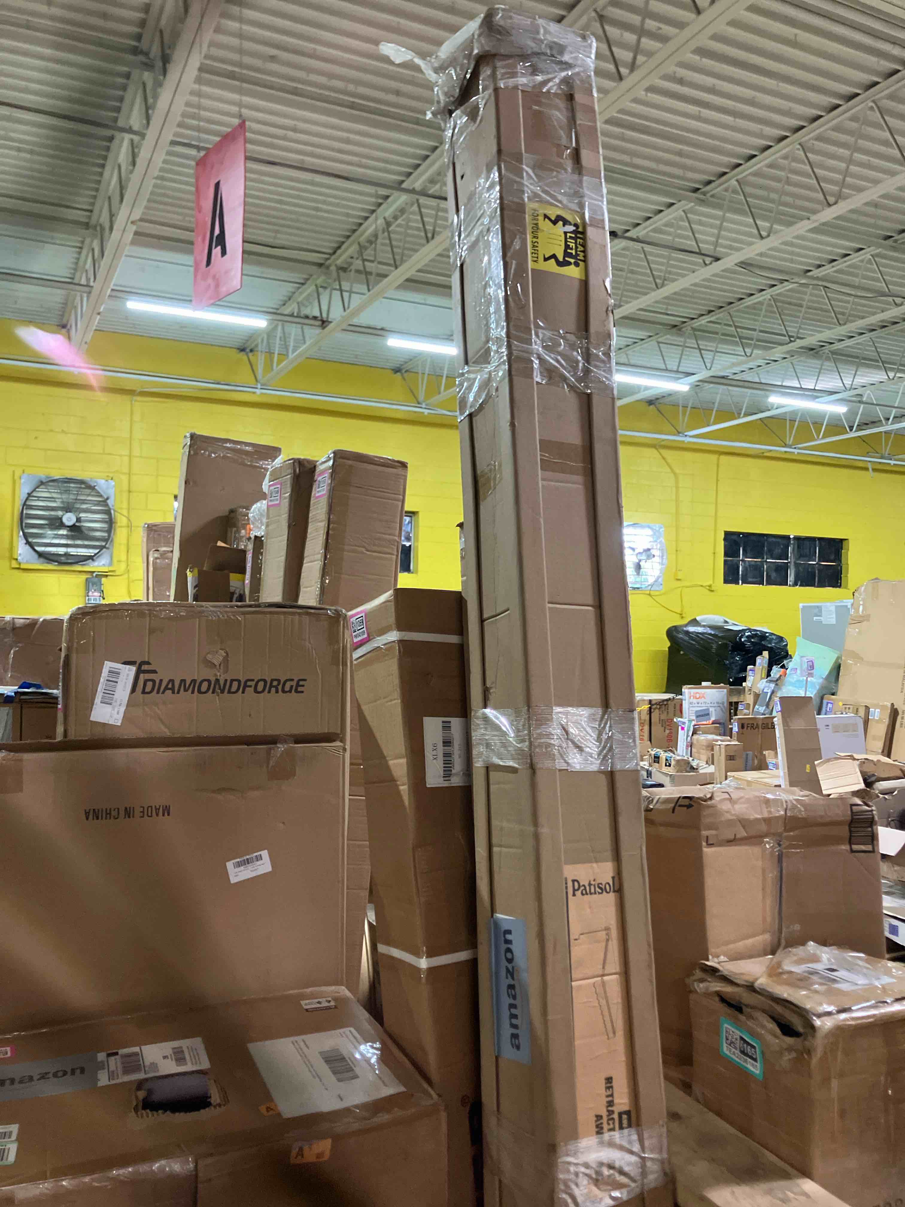 https://s3.amazonaws.com/lotting-images-prod/phillipi/PNK0431061_1755618248844.jpeg