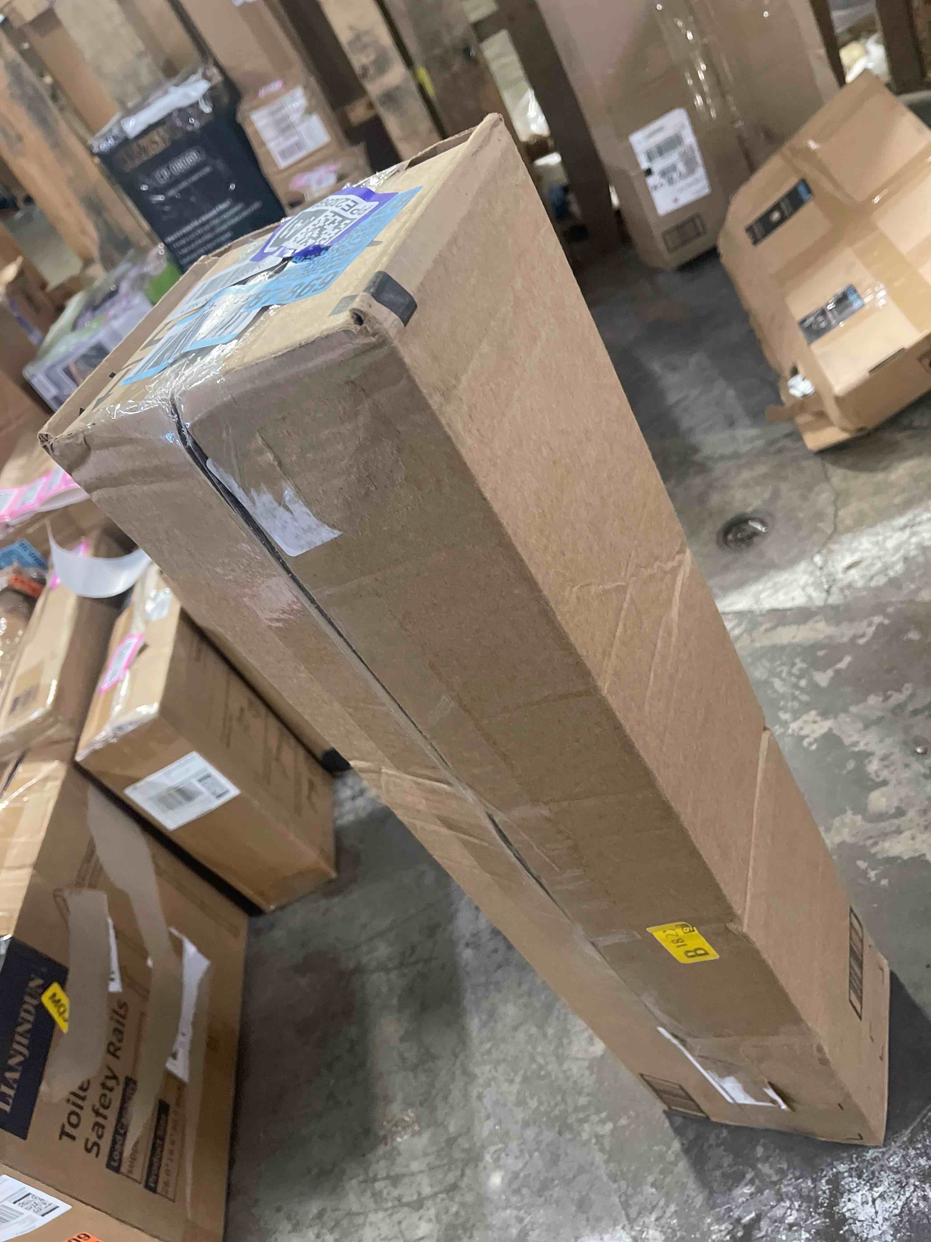 https://s3.amazonaws.com/lotting-images-prod/phillipi/PNK0431098_1755607981449.jpeg