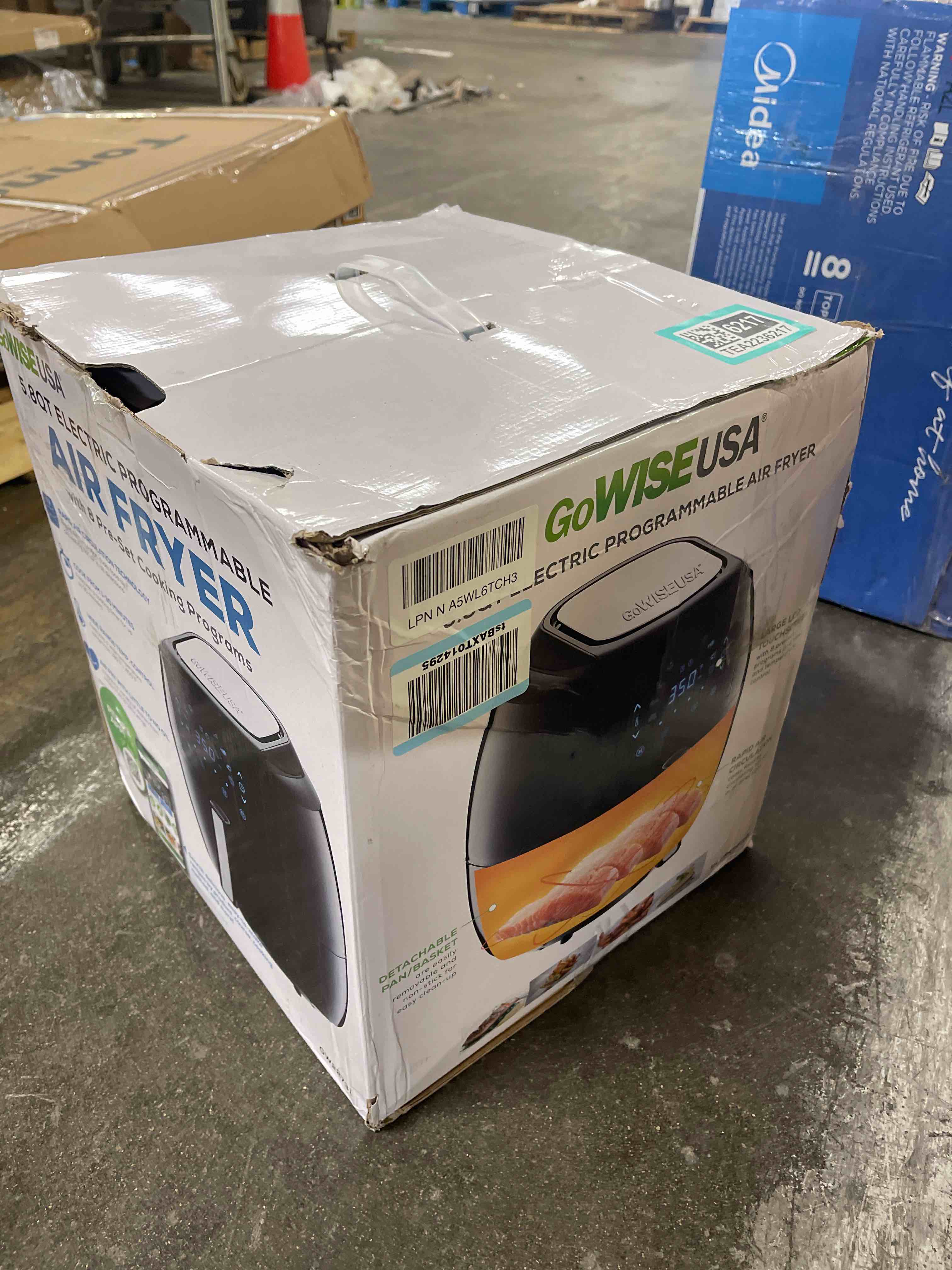 https://s3.amazonaws.com/lotting-images-prod/phillipi/PNK0431135_1755614838257.jpeg