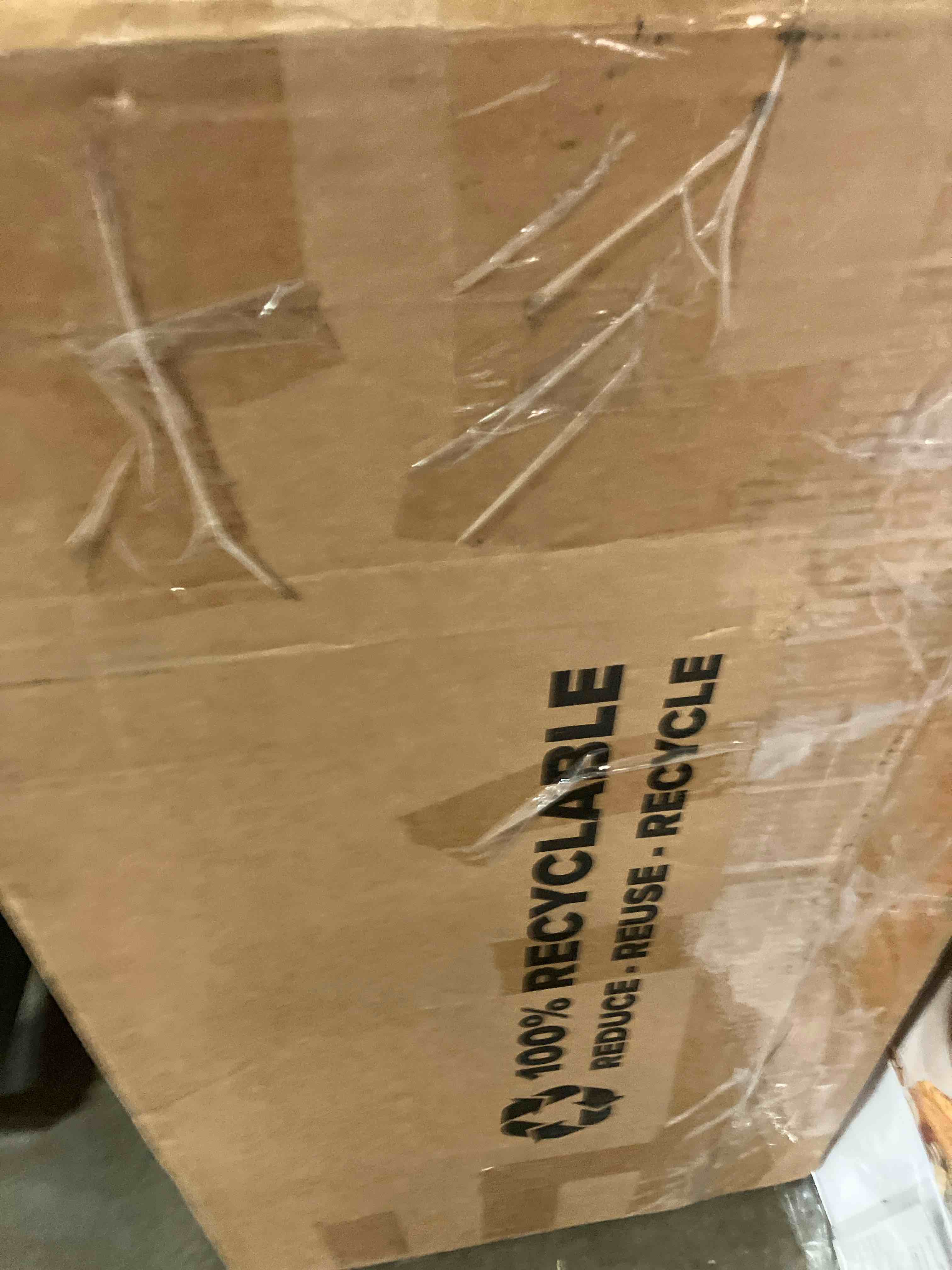 https://s3.amazonaws.com/lotting-images-prod/phillipi/PNK0431215_1755607975650.jpeg