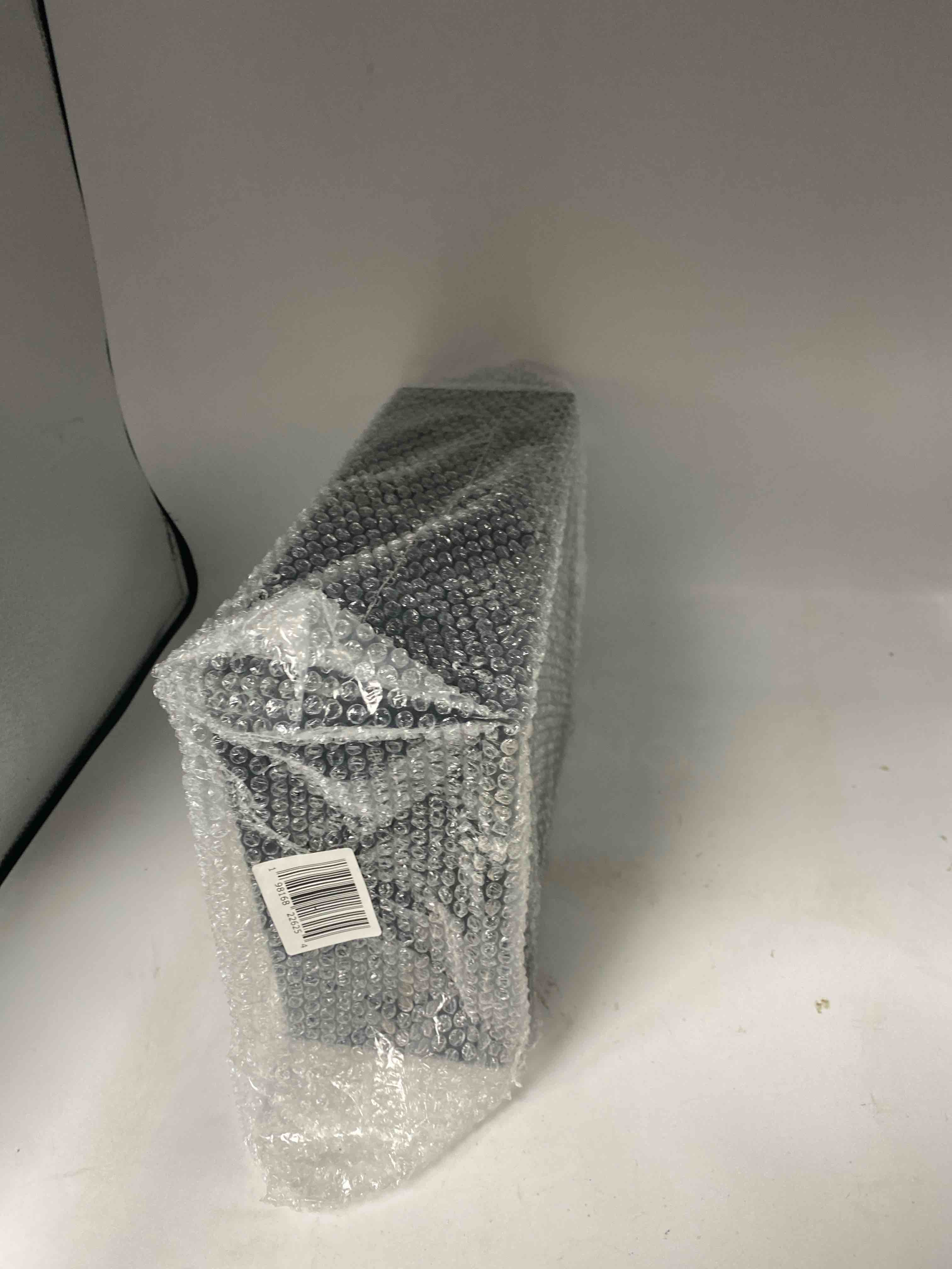 https://s3.amazonaws.com/lotting-images-prod/phillipi/PNK0431862_1730758608589.jpeg