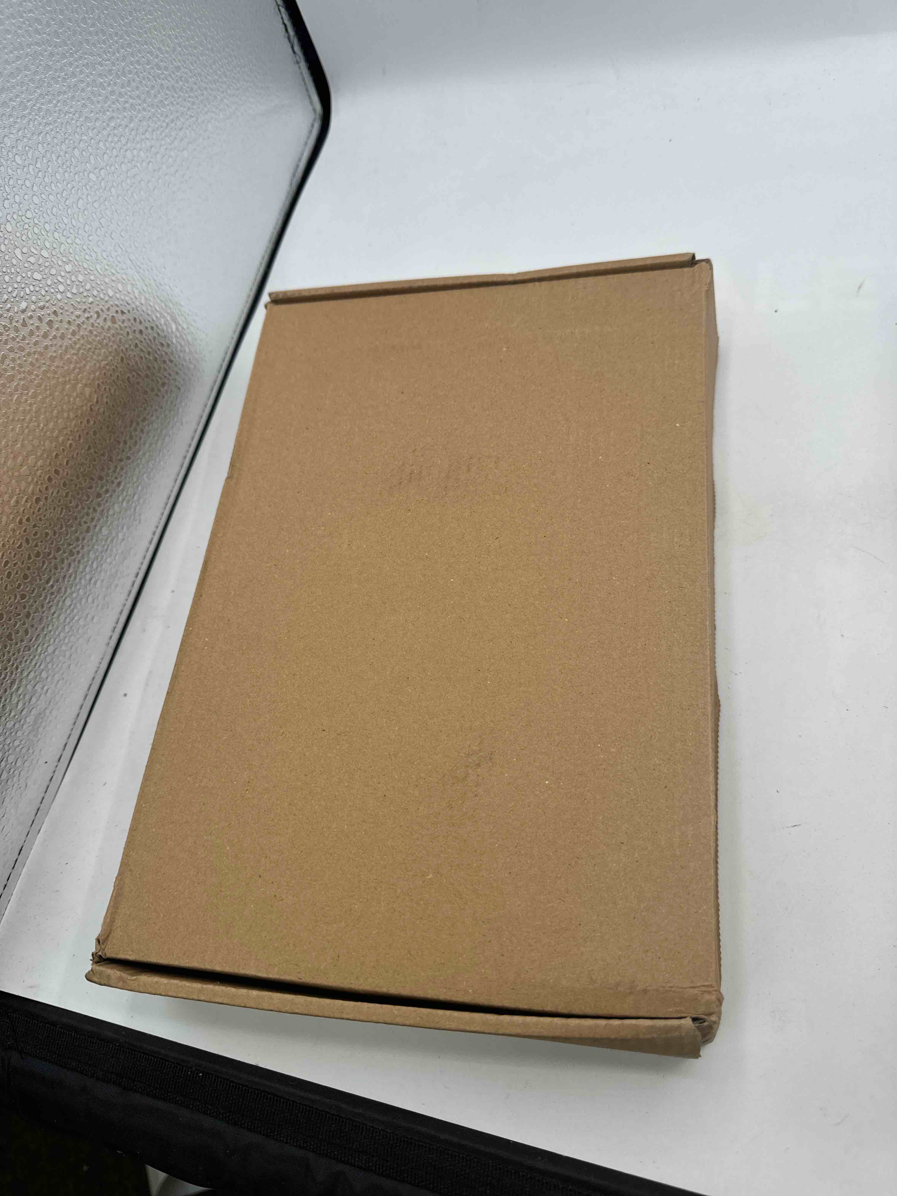 https://s3.amazonaws.com/lotting-images-prod/phillipi/PNK0431990_1729089214051.jpeg