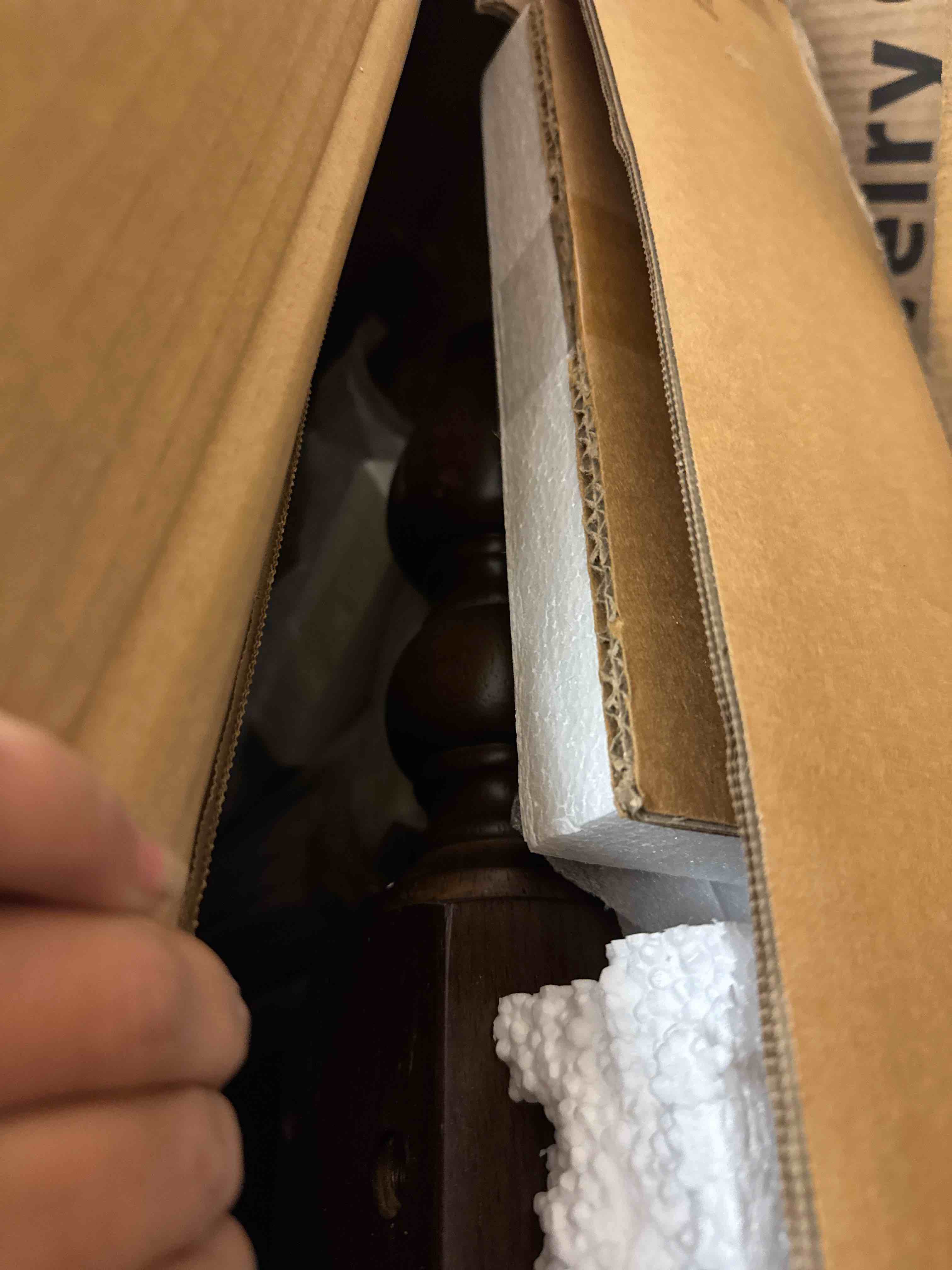 https://s3.amazonaws.com/lotting-images-prod/phillipi/PNK0432325_1738082900438.jpeg