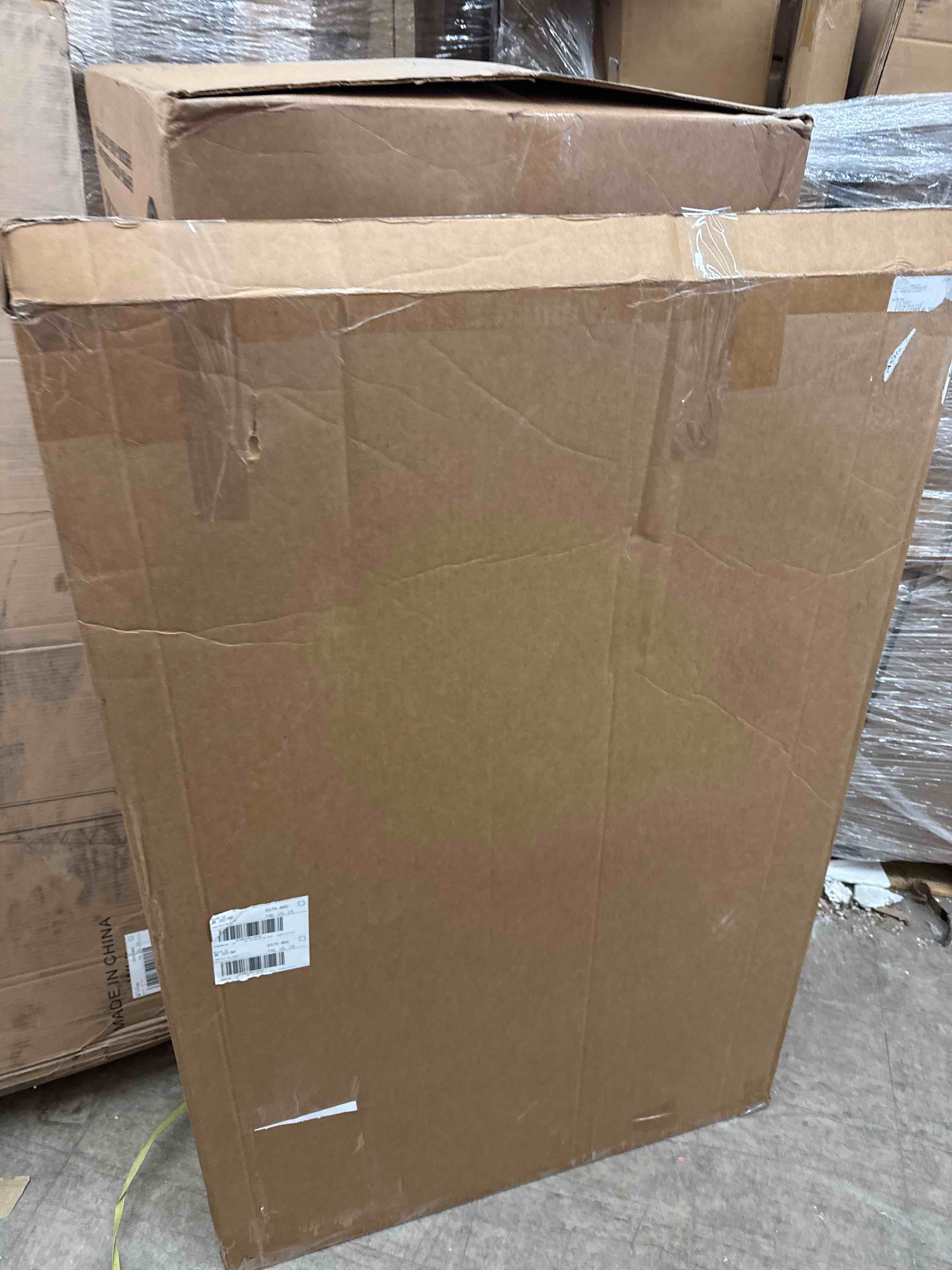 https://s3.amazonaws.com/lotting-images-prod/phillipi/PNK0432327_1738082547612.jpeg