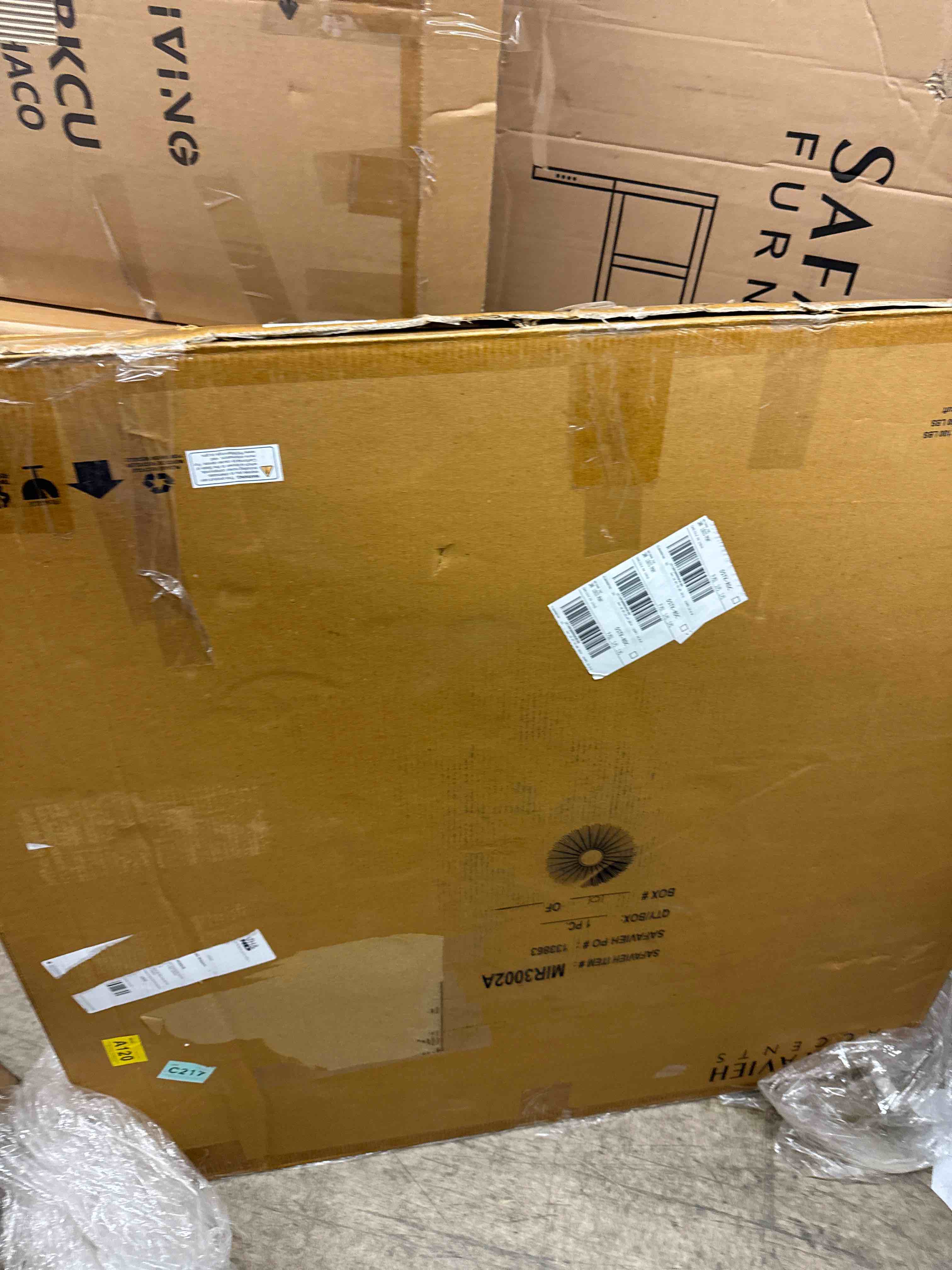 https://s3.amazonaws.com/lotting-images-prod/phillipi/PNK0432344_1738077540926.jpeg