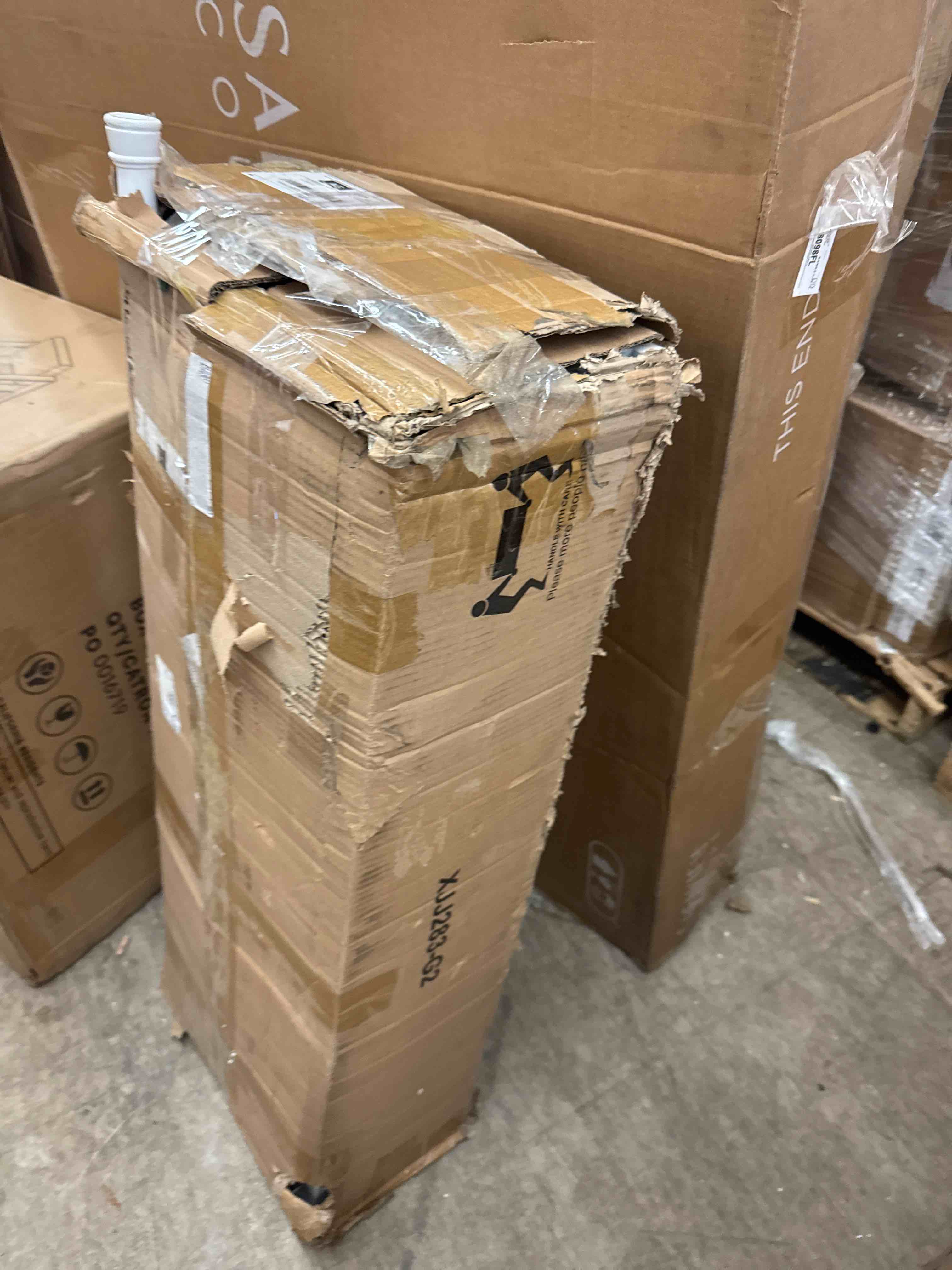 https://s3.amazonaws.com/lotting-images-prod/phillipi/PNK0432350_1738075341326.jpeg