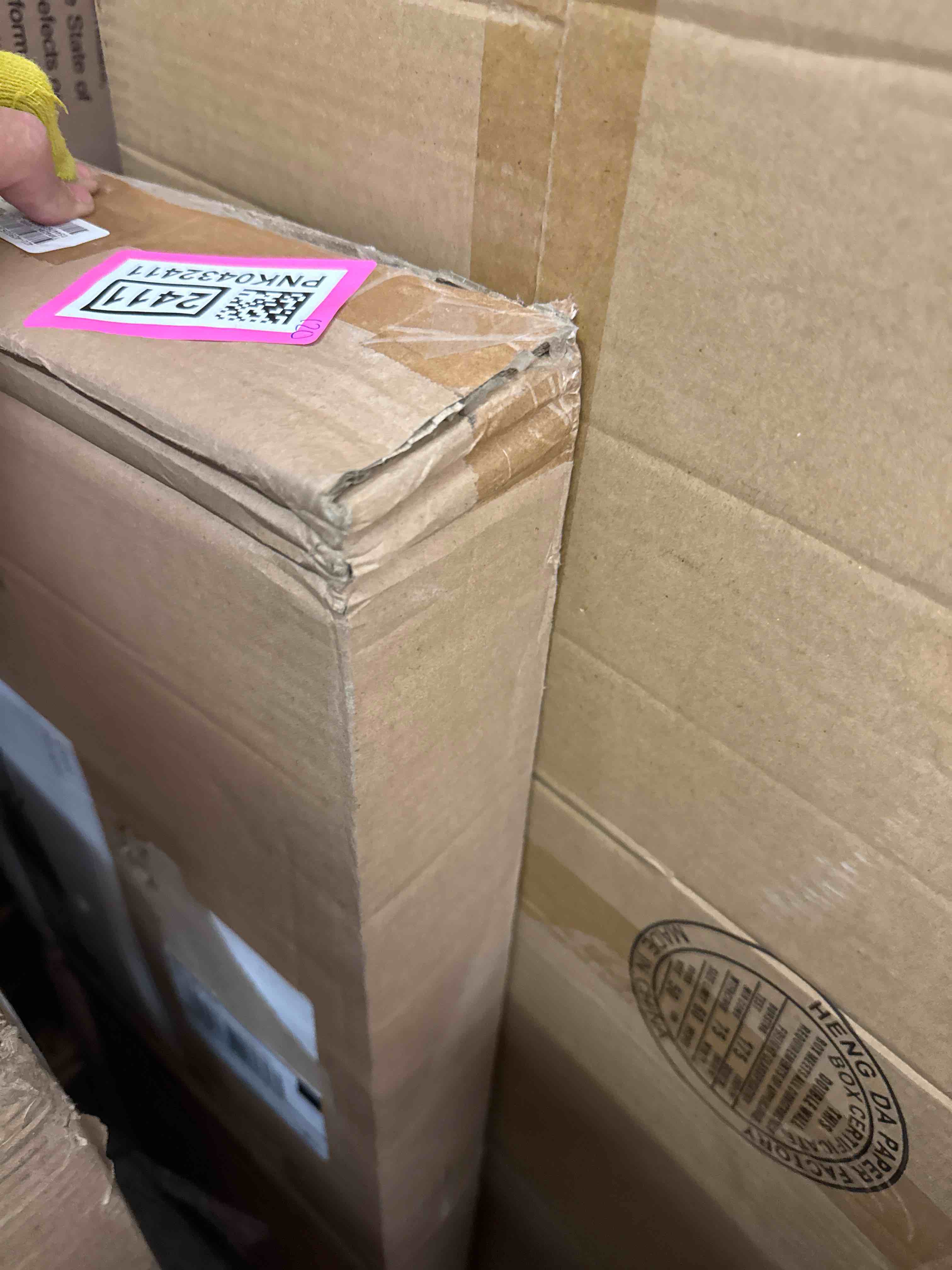 https://s3.amazonaws.com/lotting-images-prod/phillipi/PNK0432411_1737997854857.jpeg