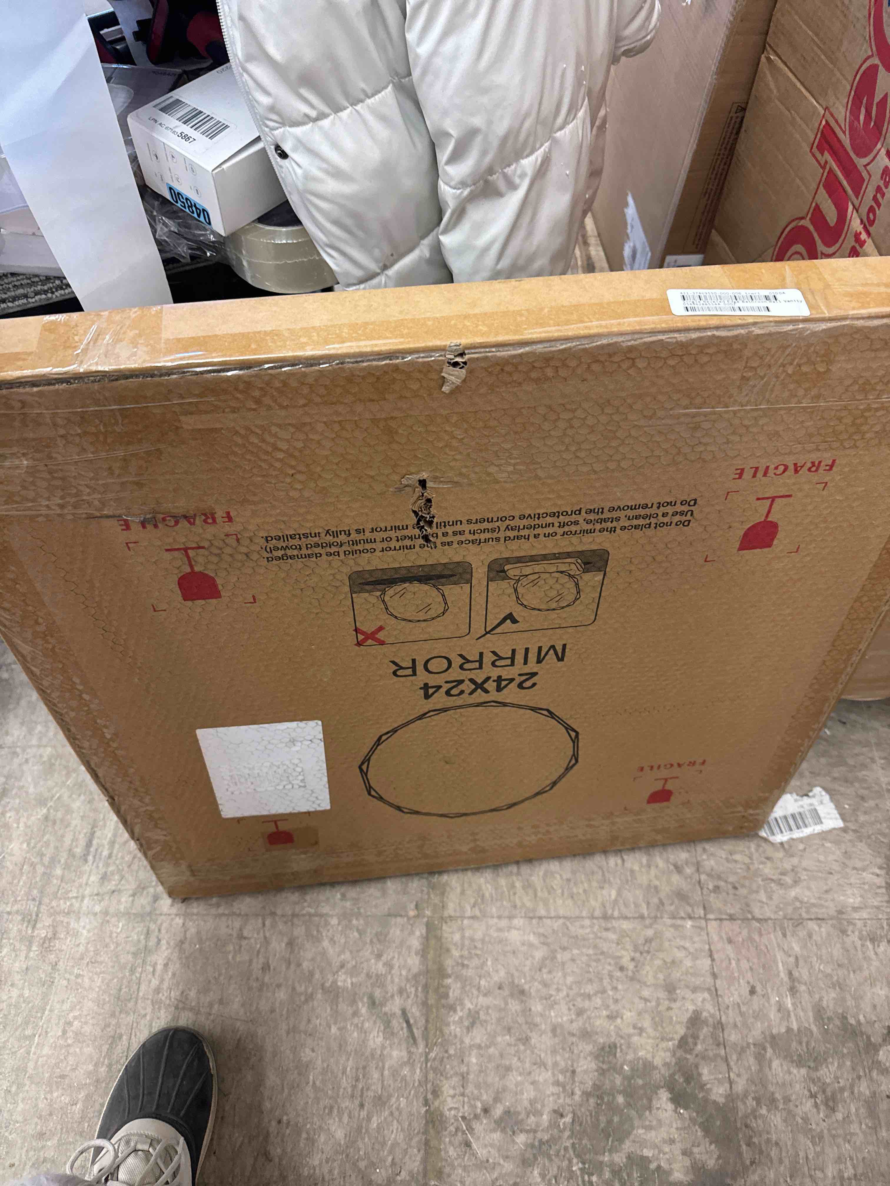 https://s3.amazonaws.com/lotting-images-prod/phillipi/PNK0432413_1737996950557.jpeg