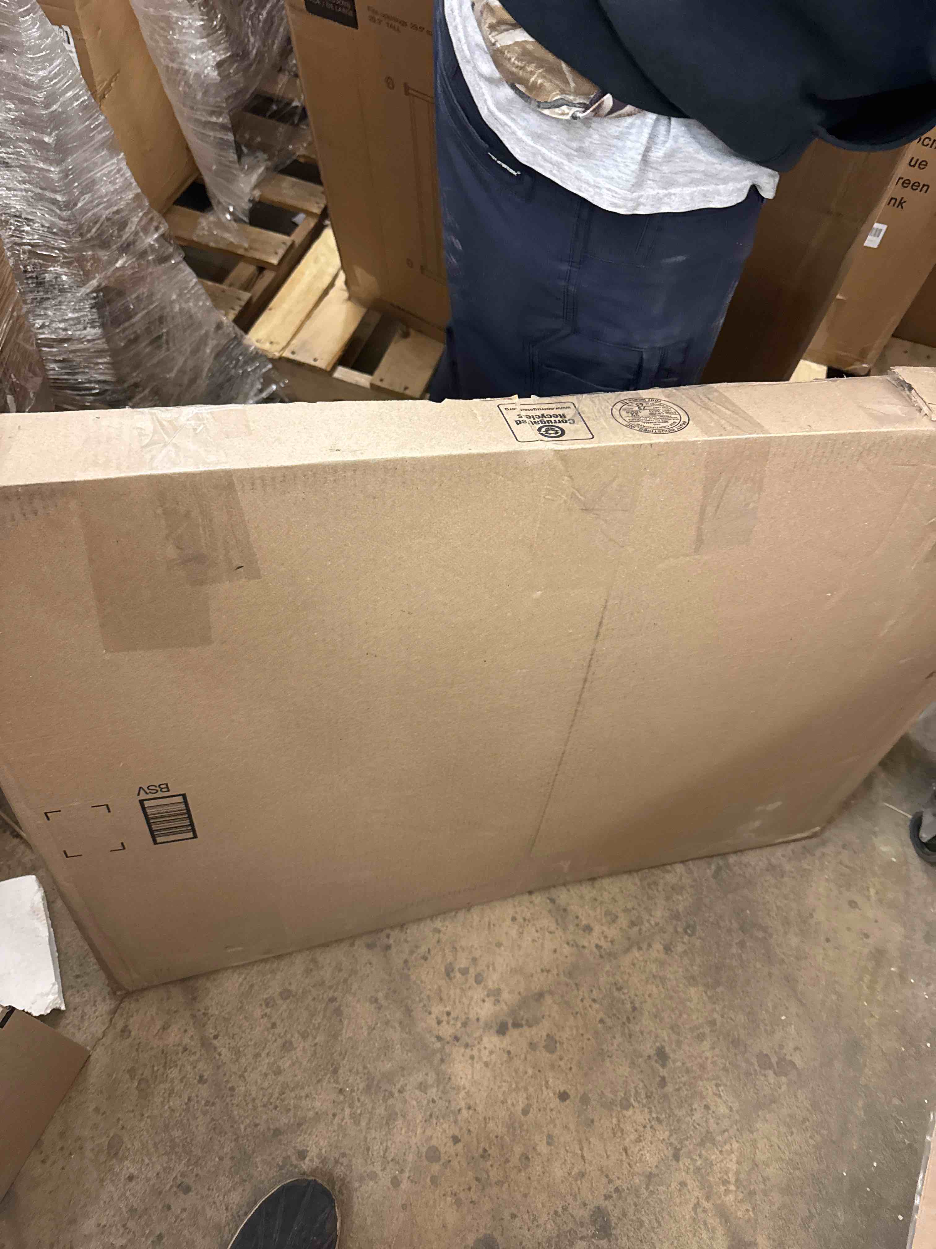 https://s3.amazonaws.com/lotting-images-prod/phillipi/PNK0432465_1737811302798.jpeg