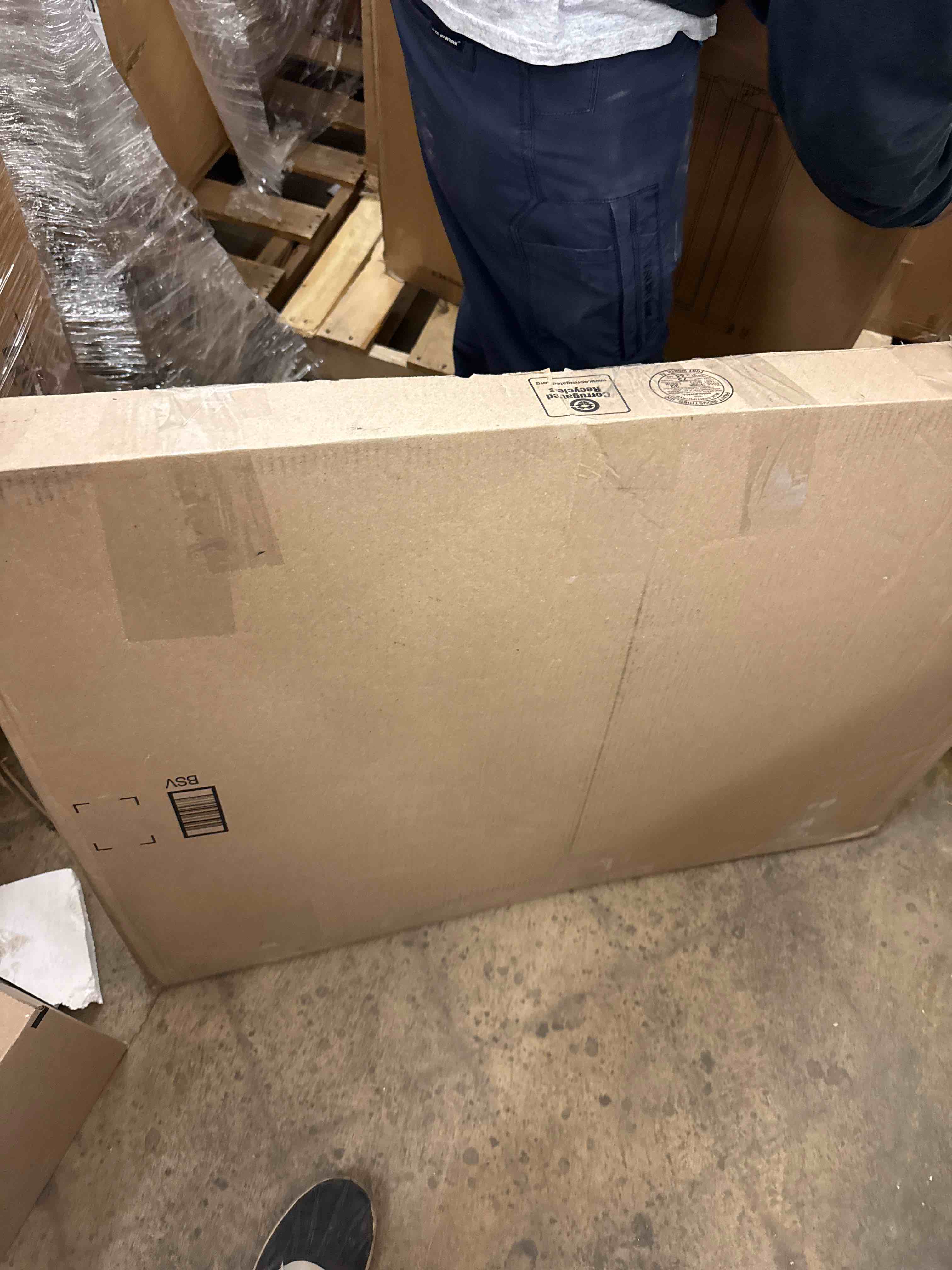 https://s3.amazonaws.com/lotting-images-prod/phillipi/PNK0432465_1737811303847.jpeg