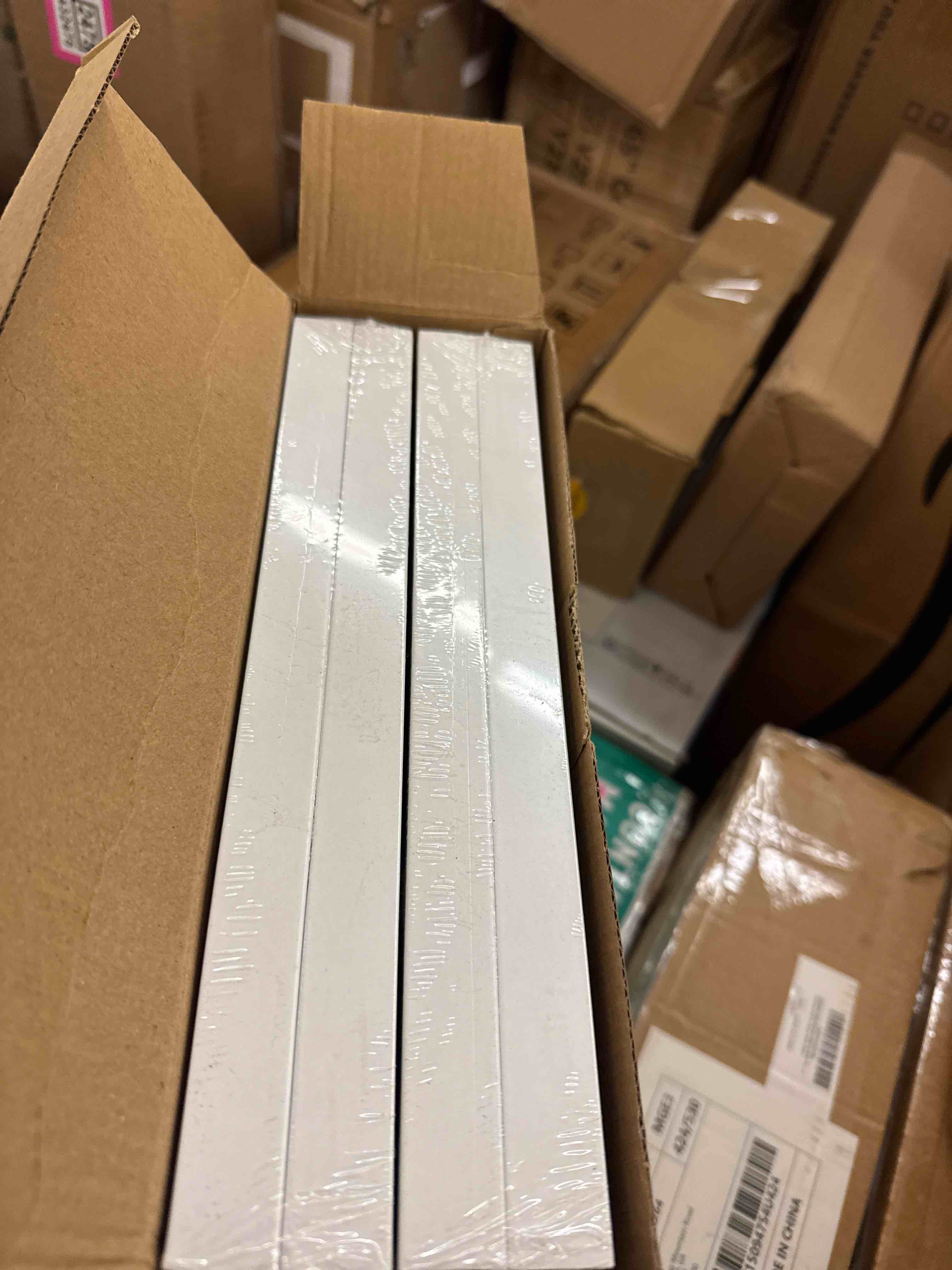https://s3.amazonaws.com/lotting-images-prod/phillipi/PNK0432474_1737810439921.jpeg