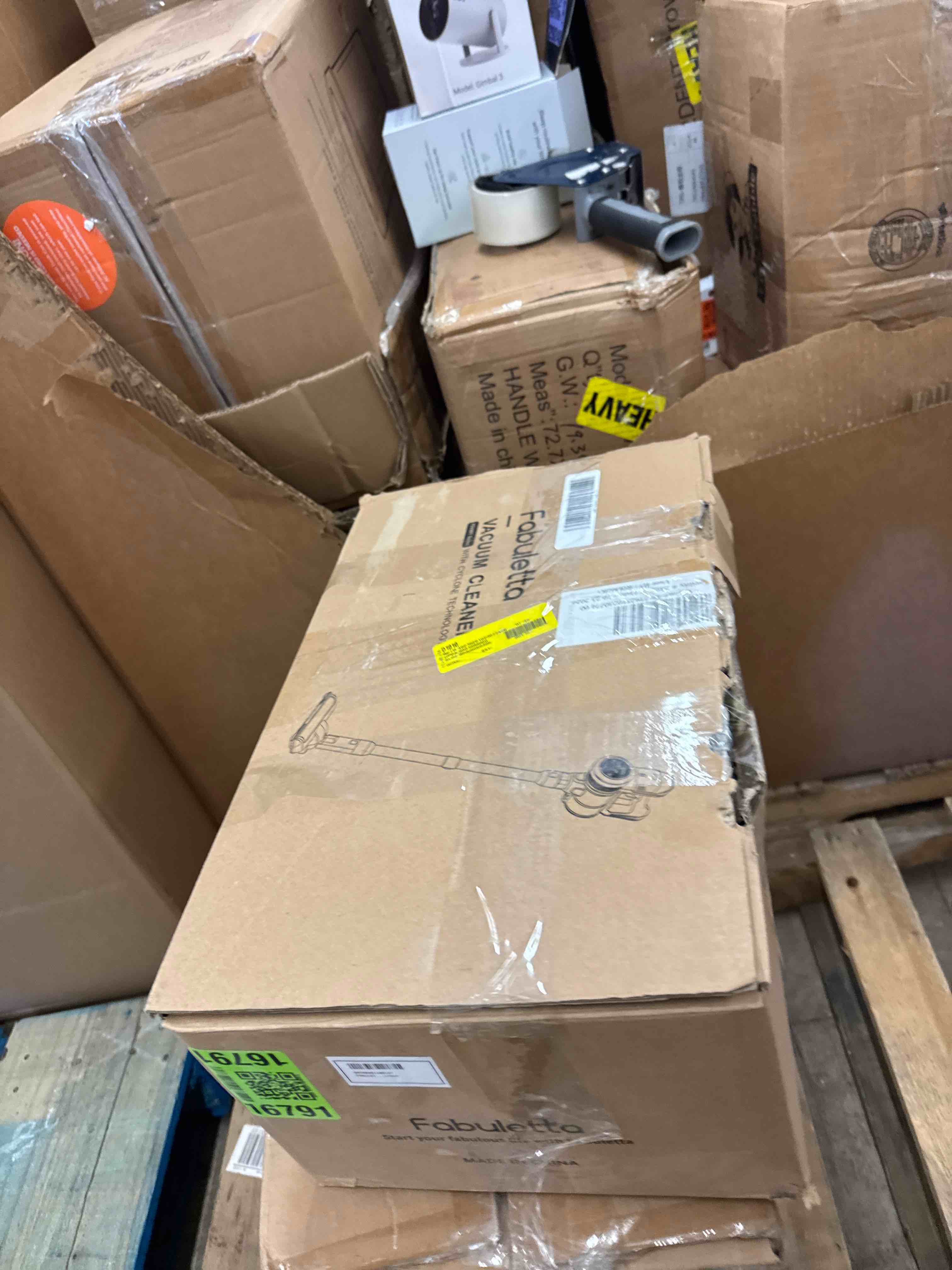 https://s3.amazonaws.com/lotting-images-prod/phillipi/PNK0432711_1737392485734.jpeg