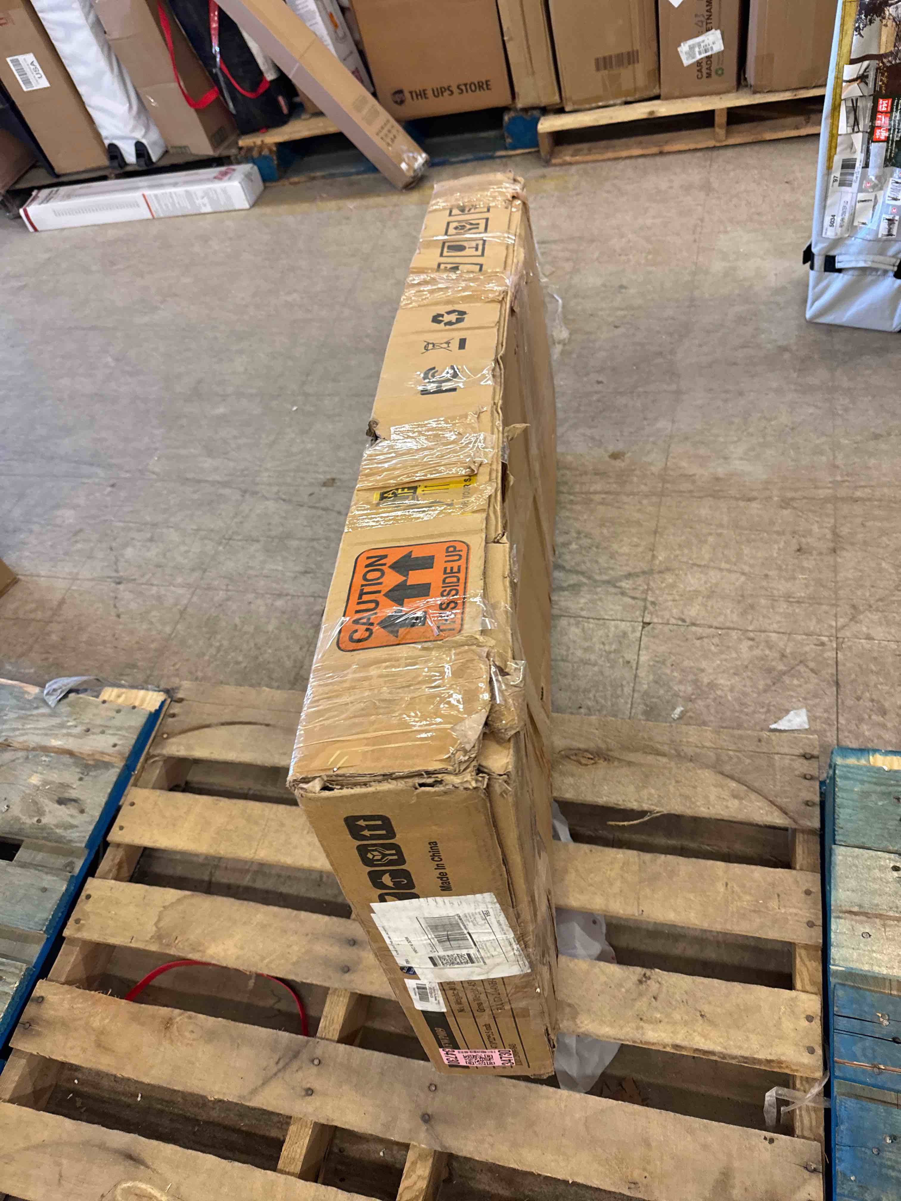 https://s3.amazonaws.com/lotting-images-prod/phillipi/PNK0432716_1737391672741.jpeg