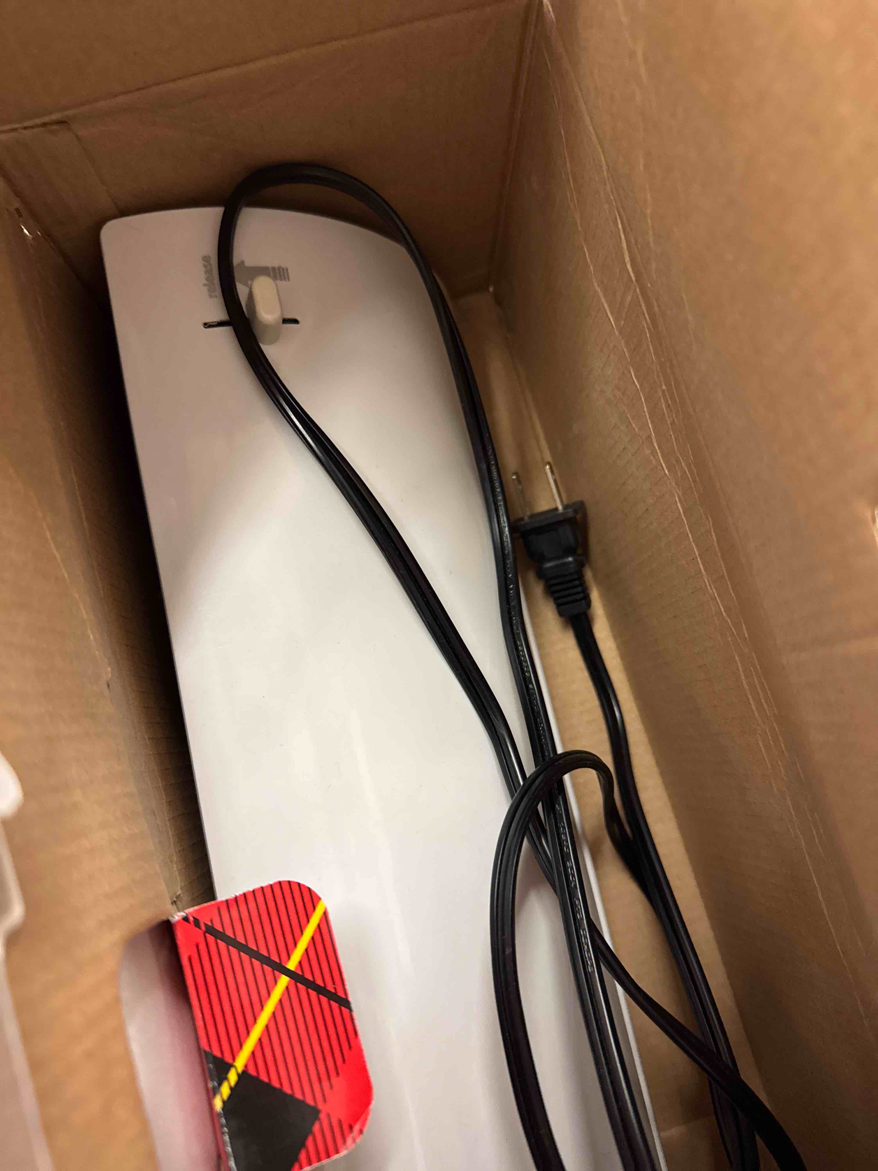https://s3.amazonaws.com/lotting-images-prod/phillipi/PNK0432717_1737391432663.jpeg