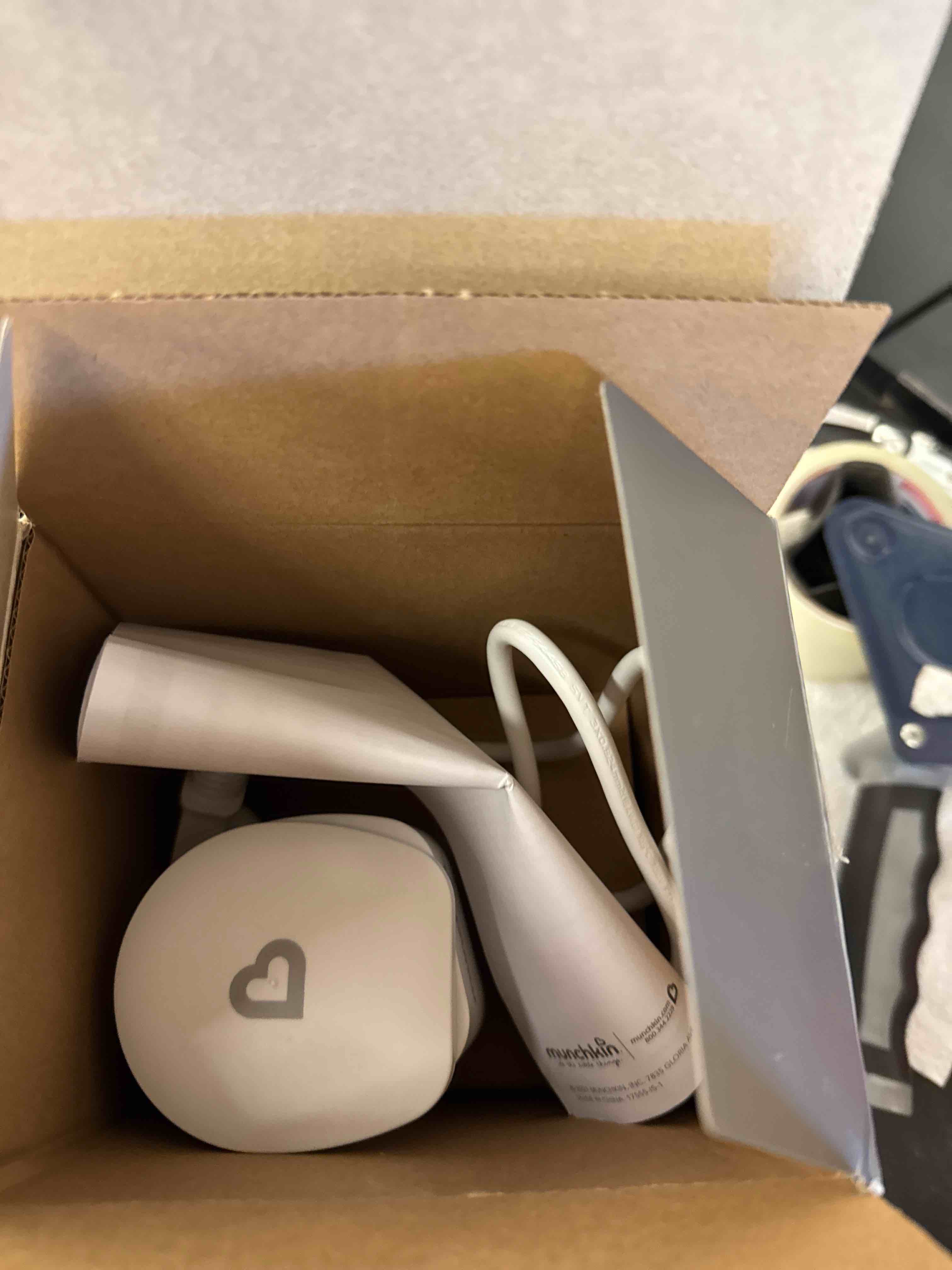 https://s3.amazonaws.com/lotting-images-prod/phillipi/PNK0432723_1737390010377.jpeg