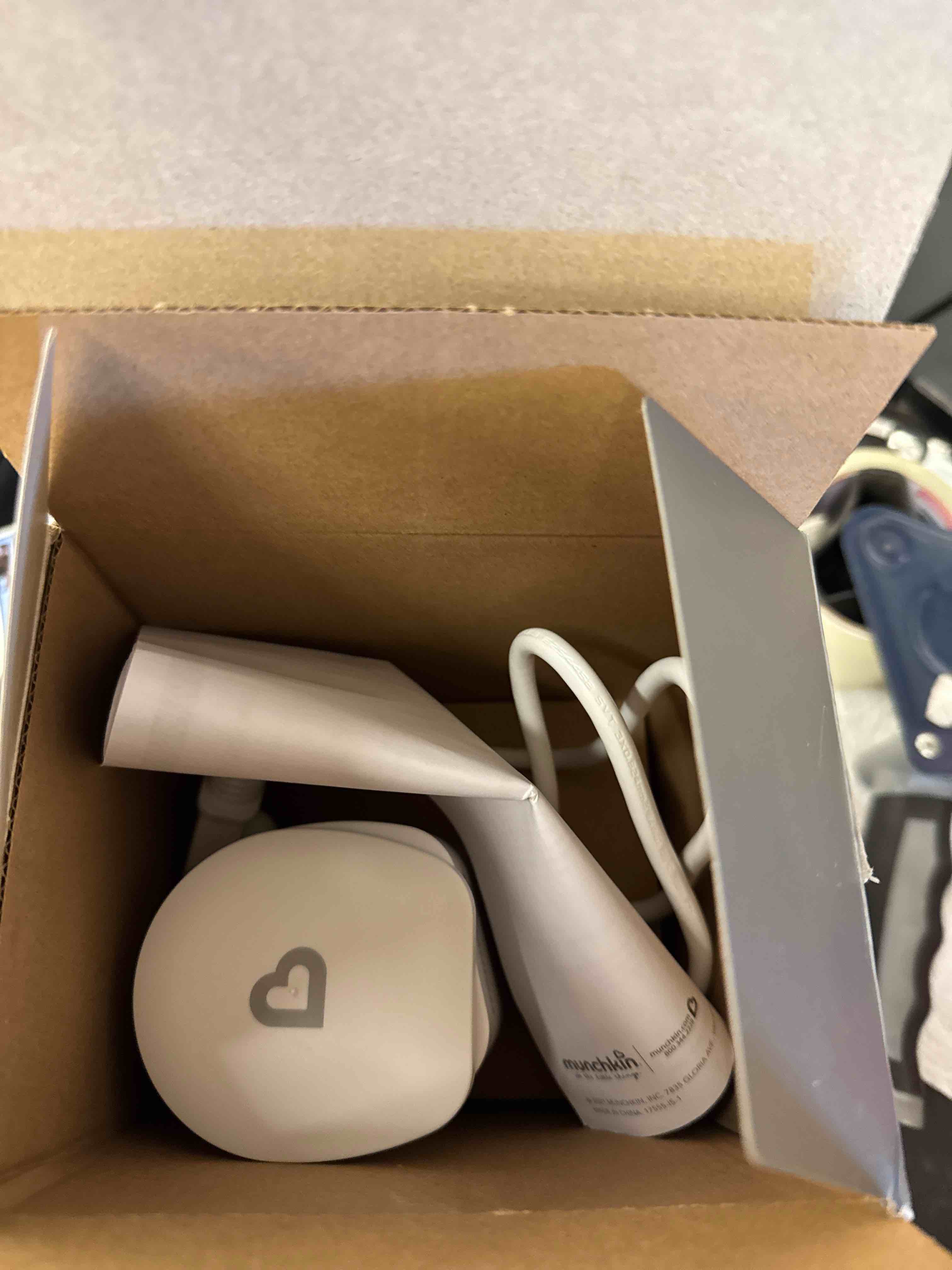 https://s3.amazonaws.com/lotting-images-prod/phillipi/PNK0432723_1737390011164.jpeg