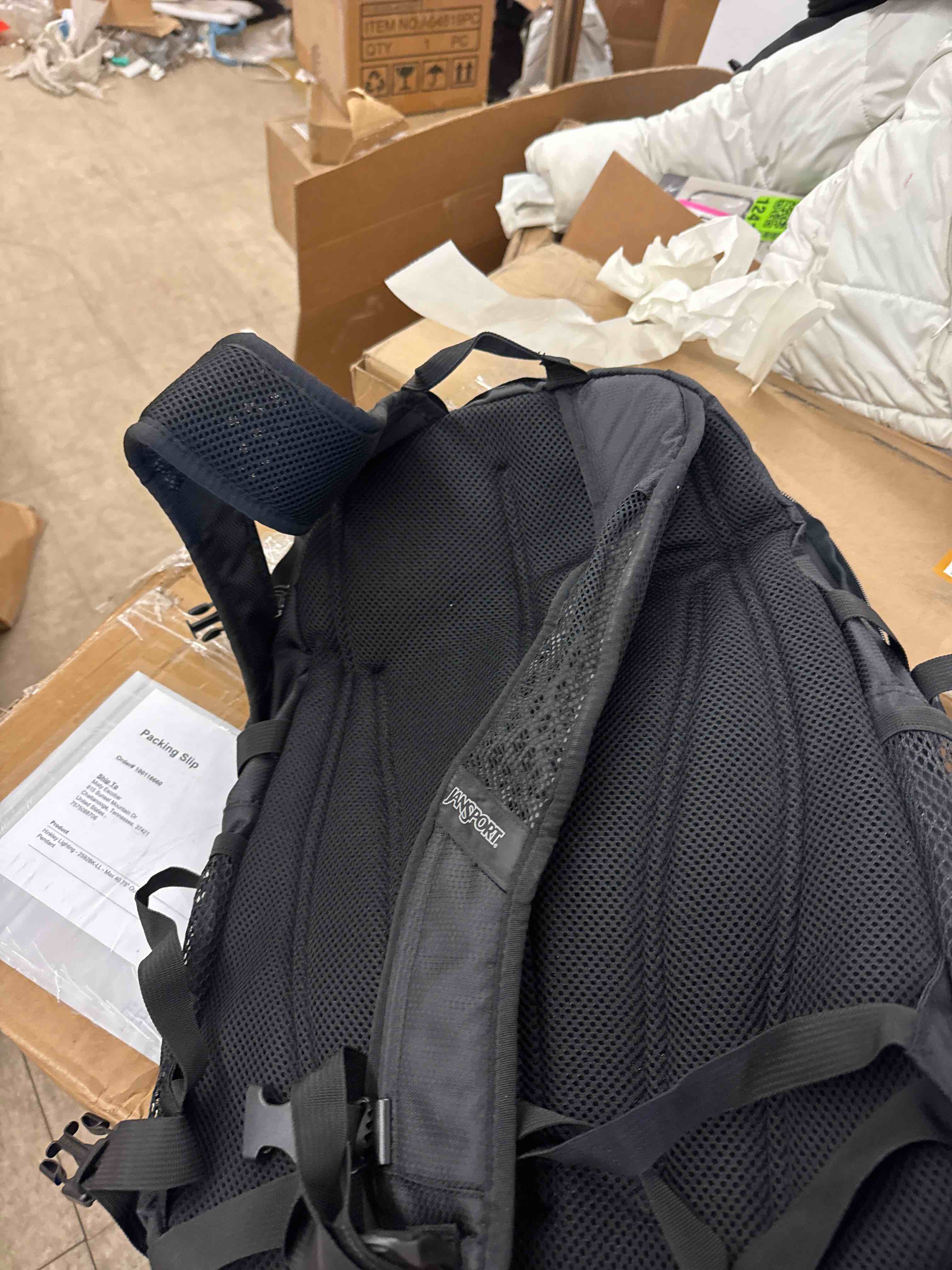 https://s3.amazonaws.com/lotting-images-prod/phillipi/PNK0432738_1737387585707.jpeg