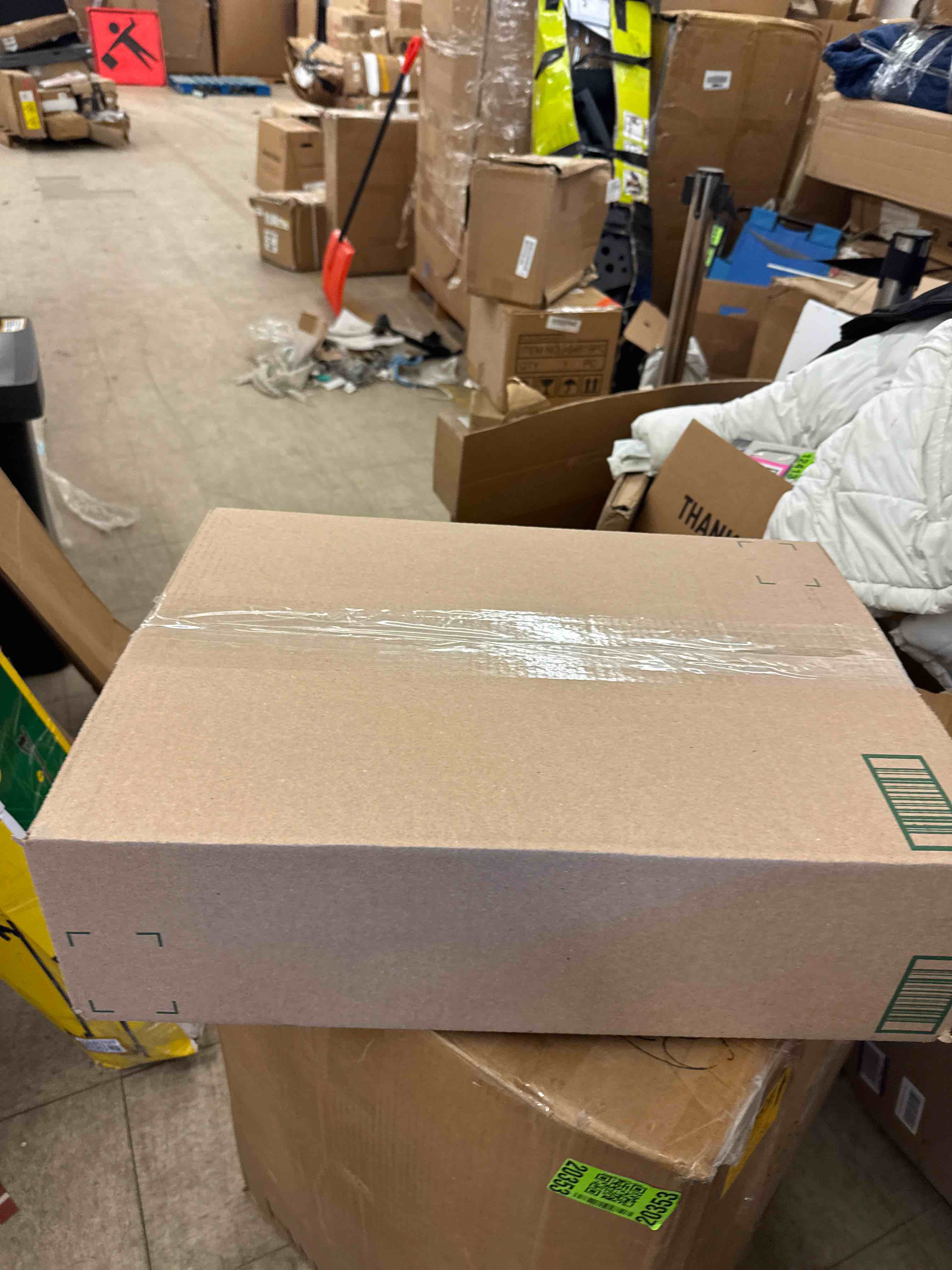 https://s3.amazonaws.com/lotting-images-prod/phillipi/PNK0432742_1737386861408.jpeg