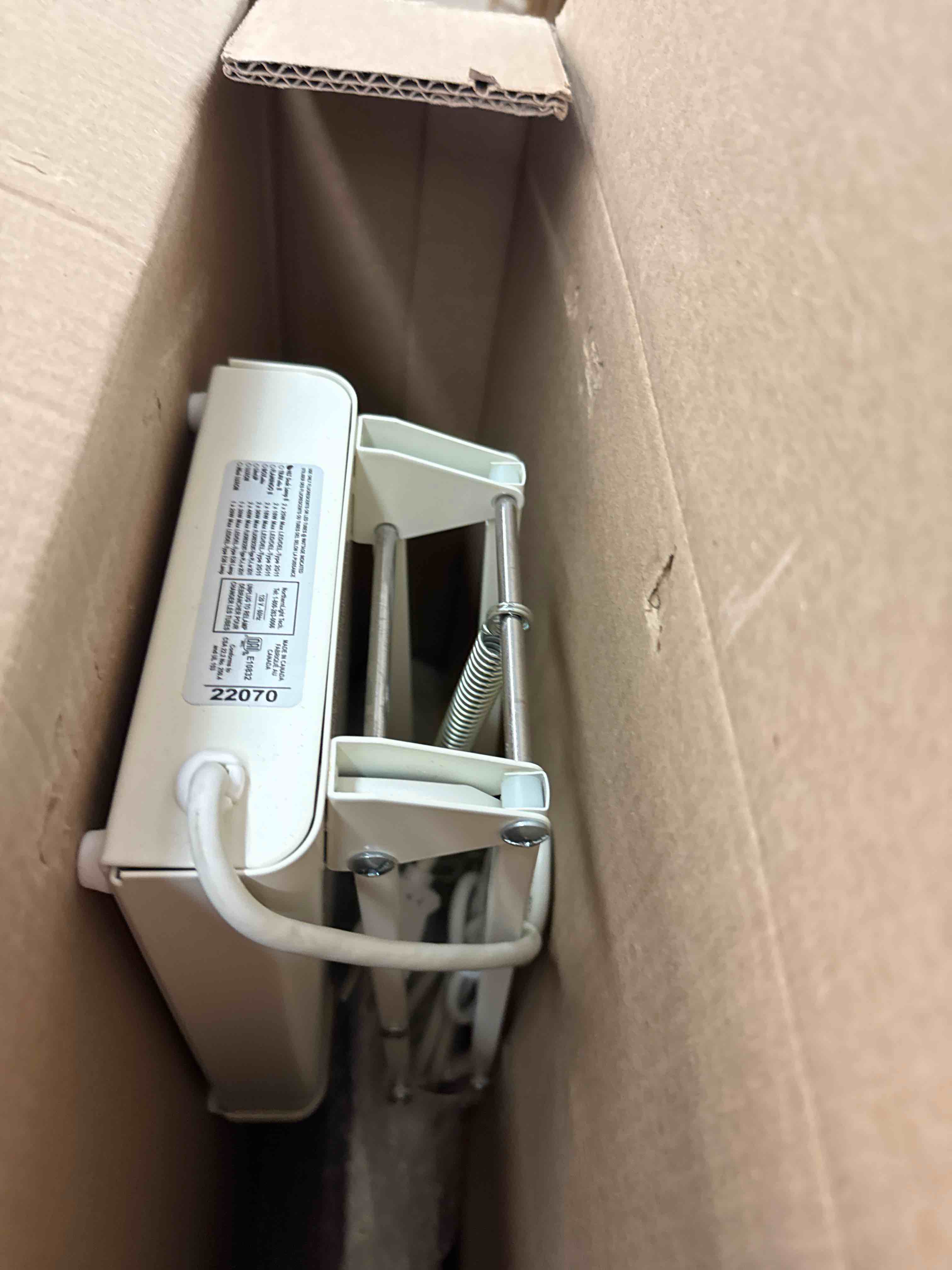https://s3.amazonaws.com/lotting-images-prod/phillipi/PNK0432743_1737386708784.jpeg