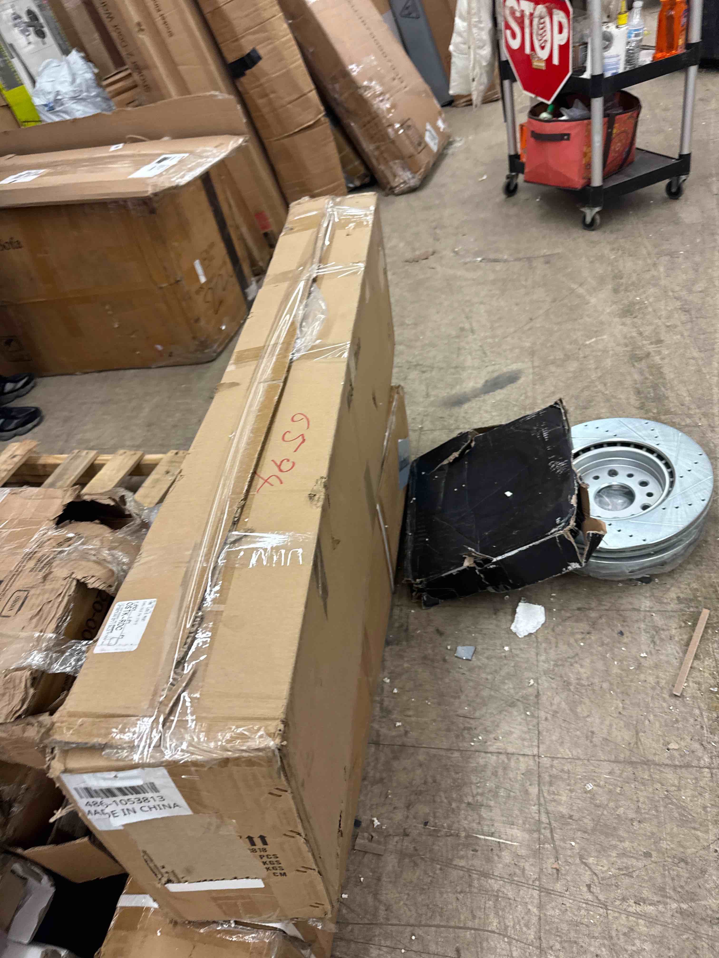 https://s3.amazonaws.com/lotting-images-prod/phillipi/PNK0433078_1736349351037.jpeg