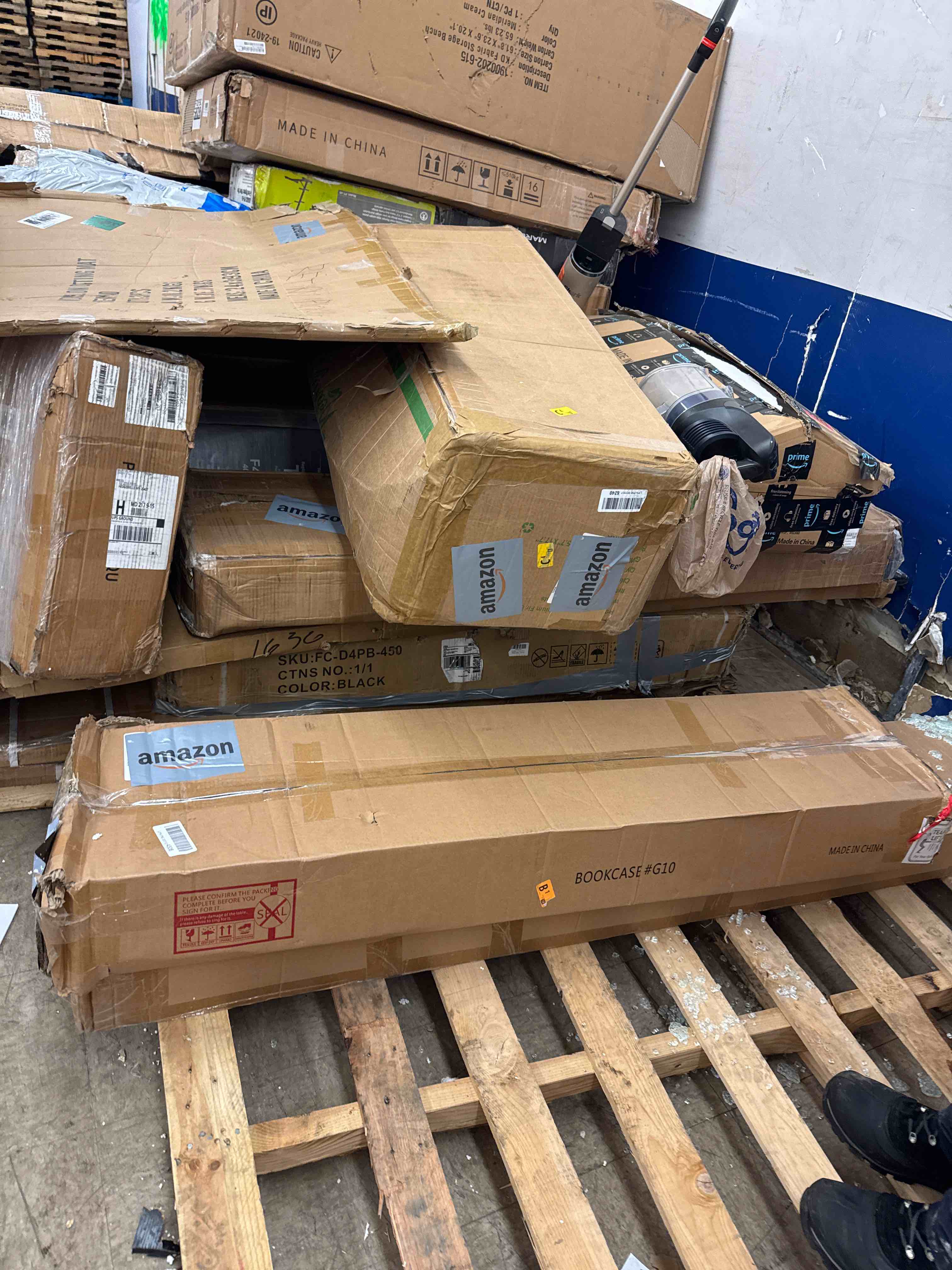 https://s3.amazonaws.com/lotting-images-prod/phillipi/PNK0433104_1736284075054.jpeg