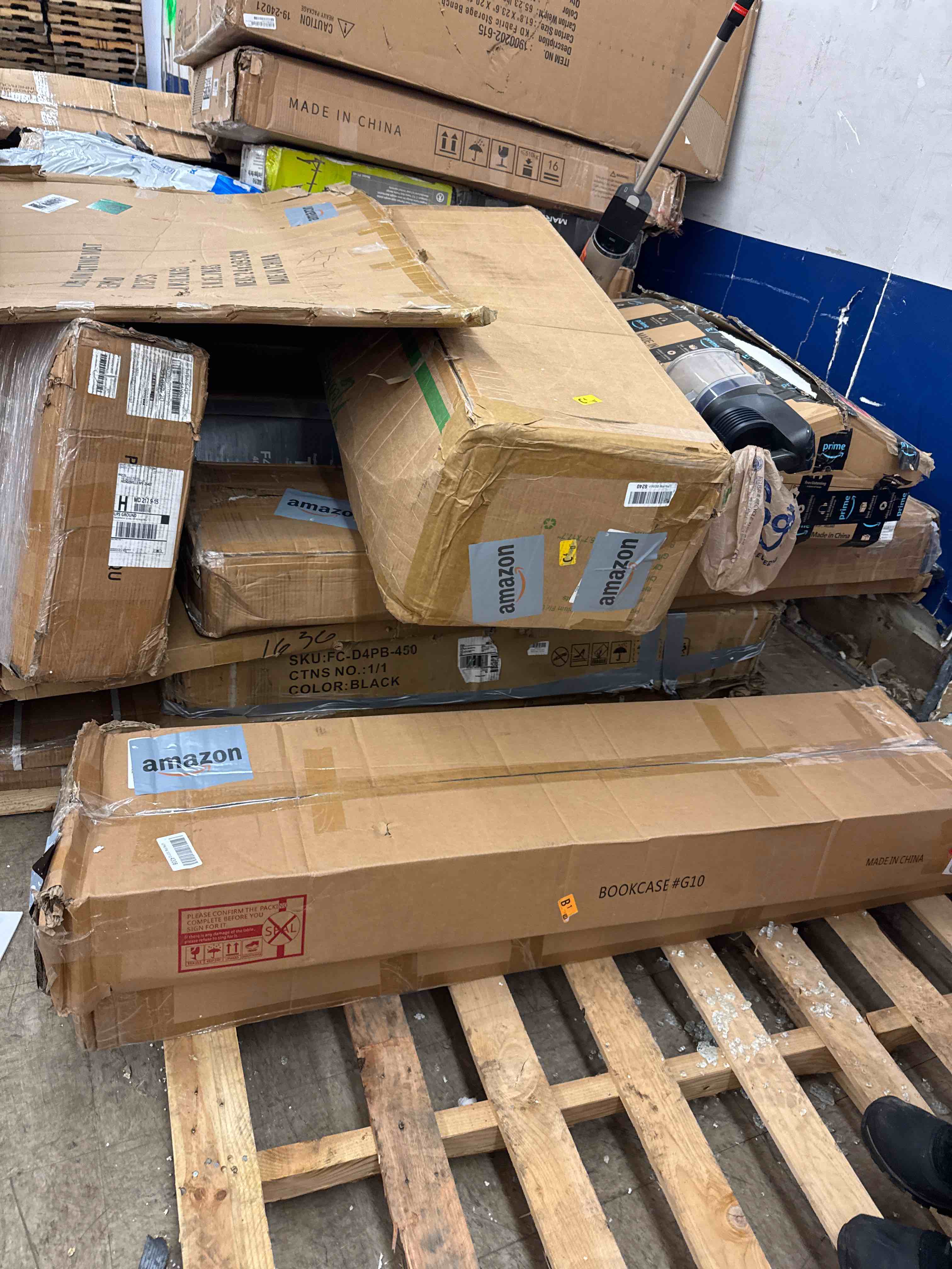 https://s3.amazonaws.com/lotting-images-prod/phillipi/PNK0433104_1736284075981.jpeg