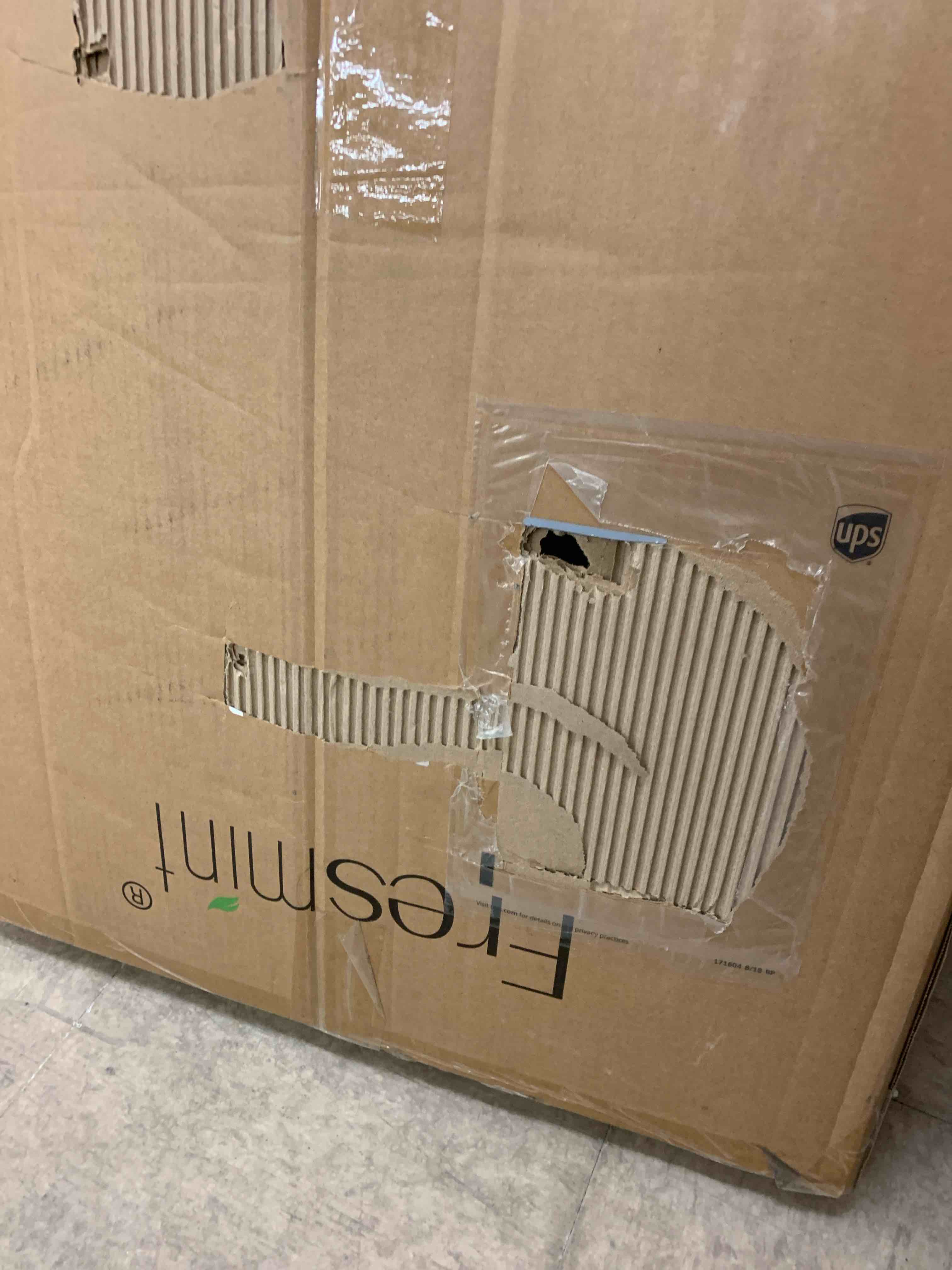 https://s3.amazonaws.com/lotting-images-prod/phillipi/PNK0433450_1733517336783.jpeg