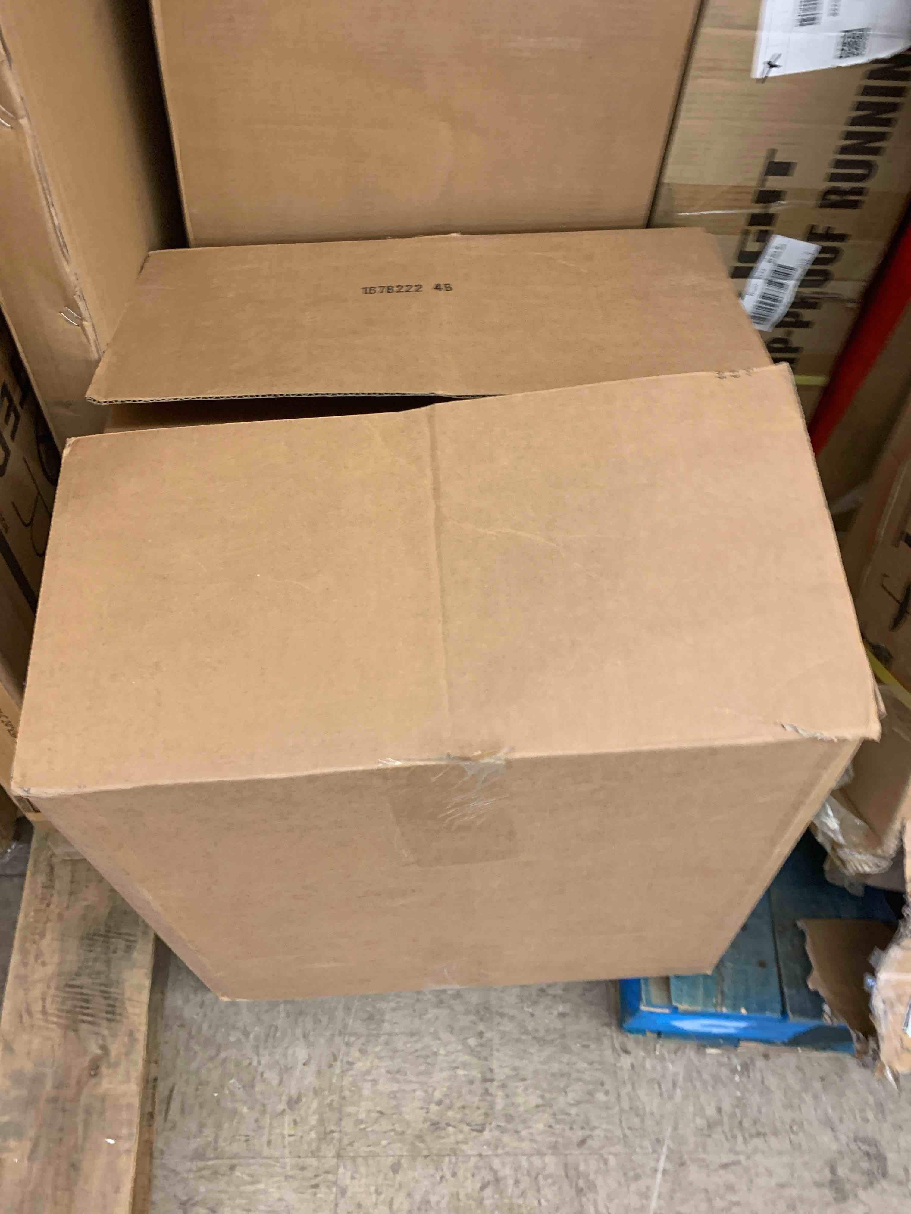 https://s3.amazonaws.com/lotting-images-prod/phillipi/PNK0433538_1733156235707.jpeg