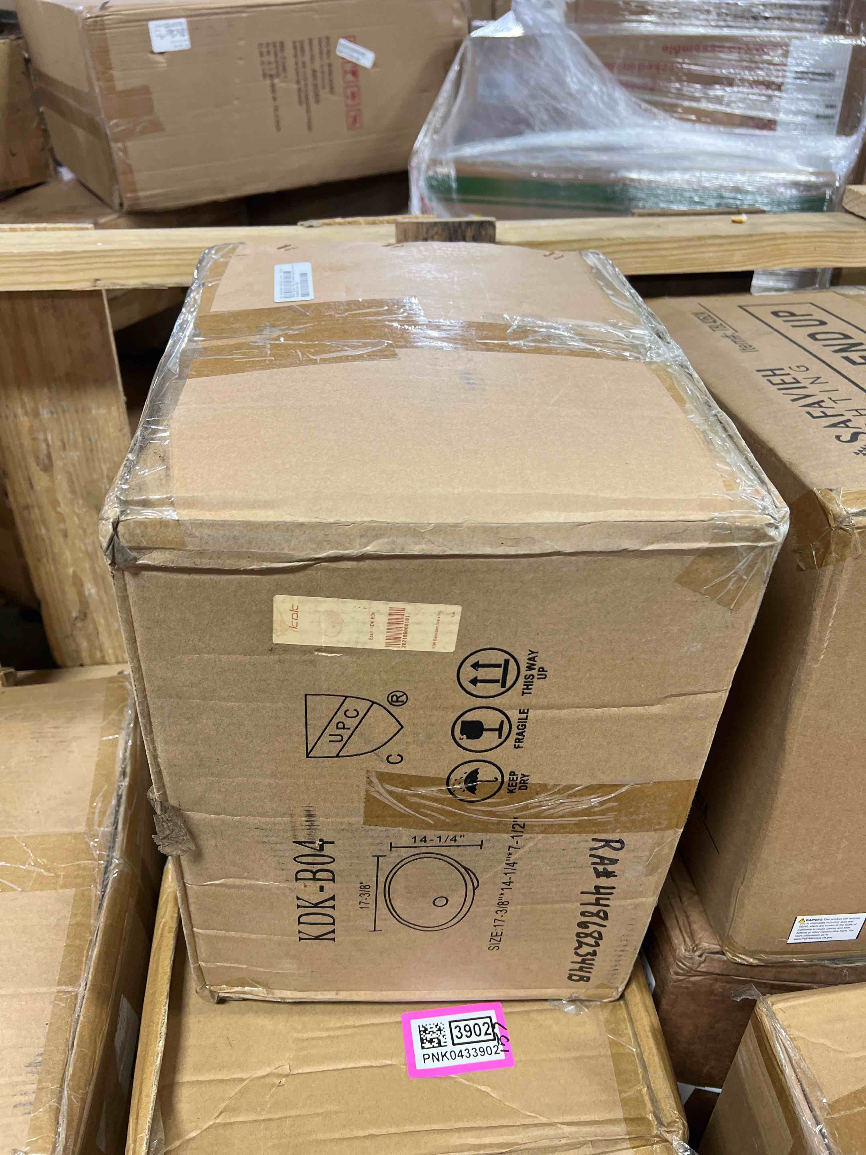https://s3.amazonaws.com/lotting-images-prod/phillipi/PNK0433906_1738435025925.jpeg