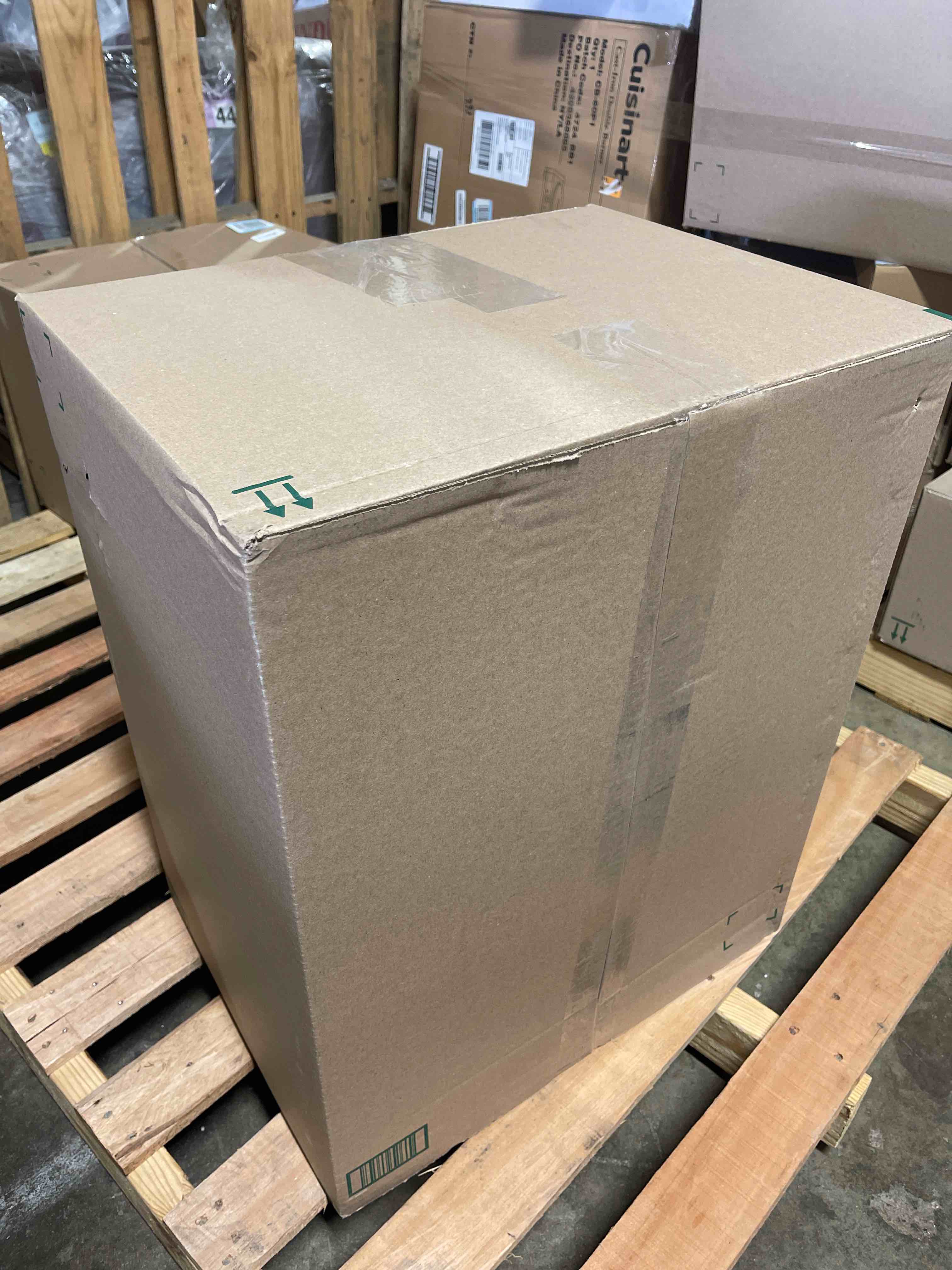 https://s3.amazonaws.com/lotting-images-prod/phillipi/PNK3520084_1750180936876.jpeg