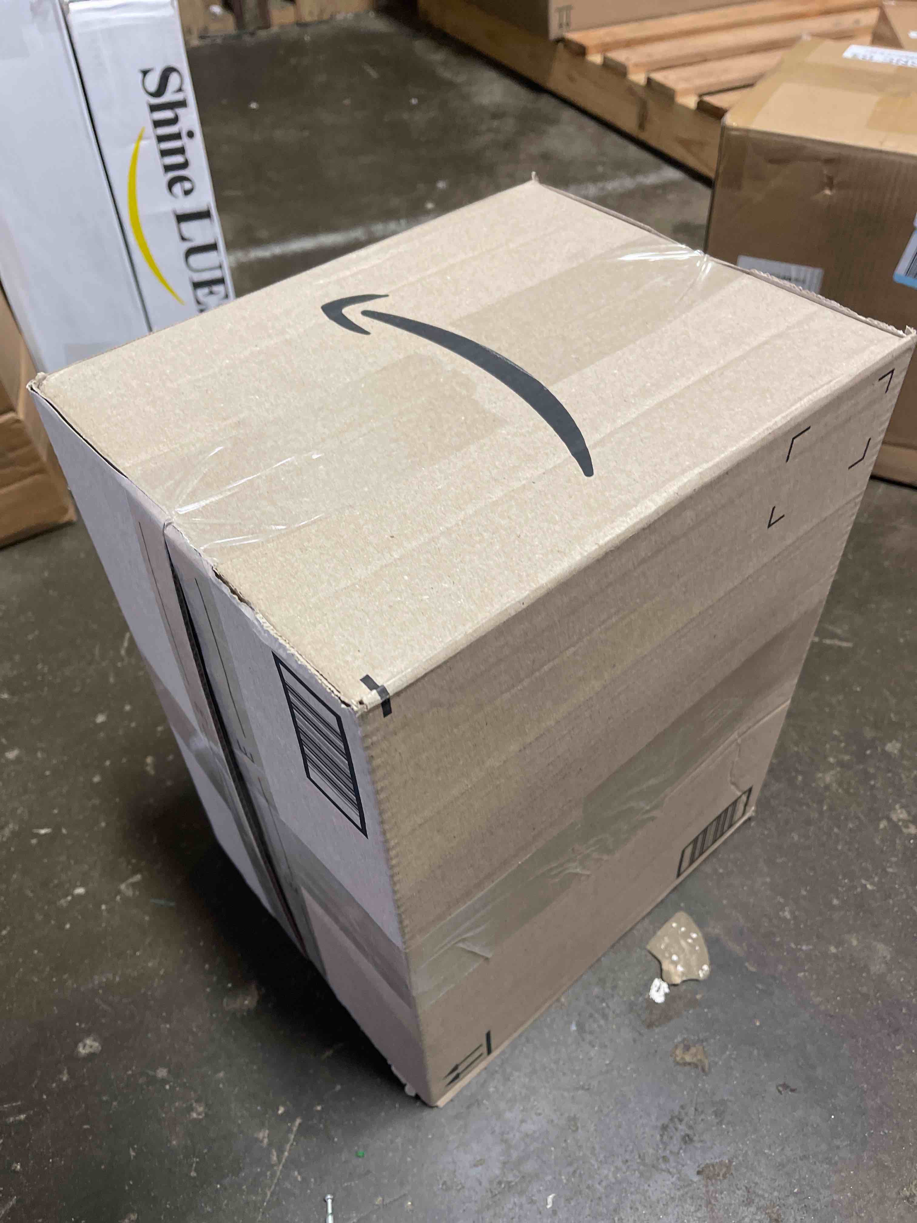 https://s3.amazonaws.com/lotting-images-prod/phillipi/PNK3520089_1750180425781.jpeg