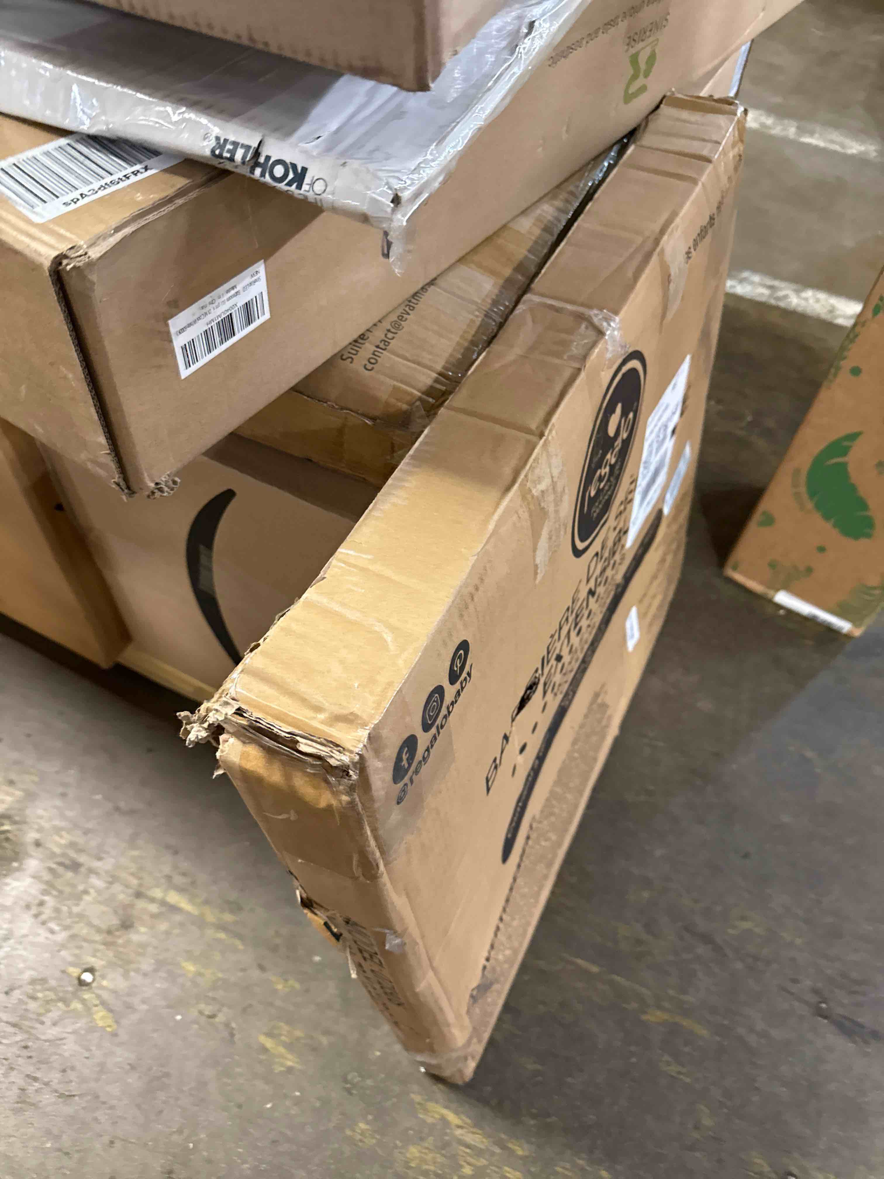 https://s3.amazonaws.com/lotting-images-prod/phillipi/PNK3520787_1750429960696.jpeg
