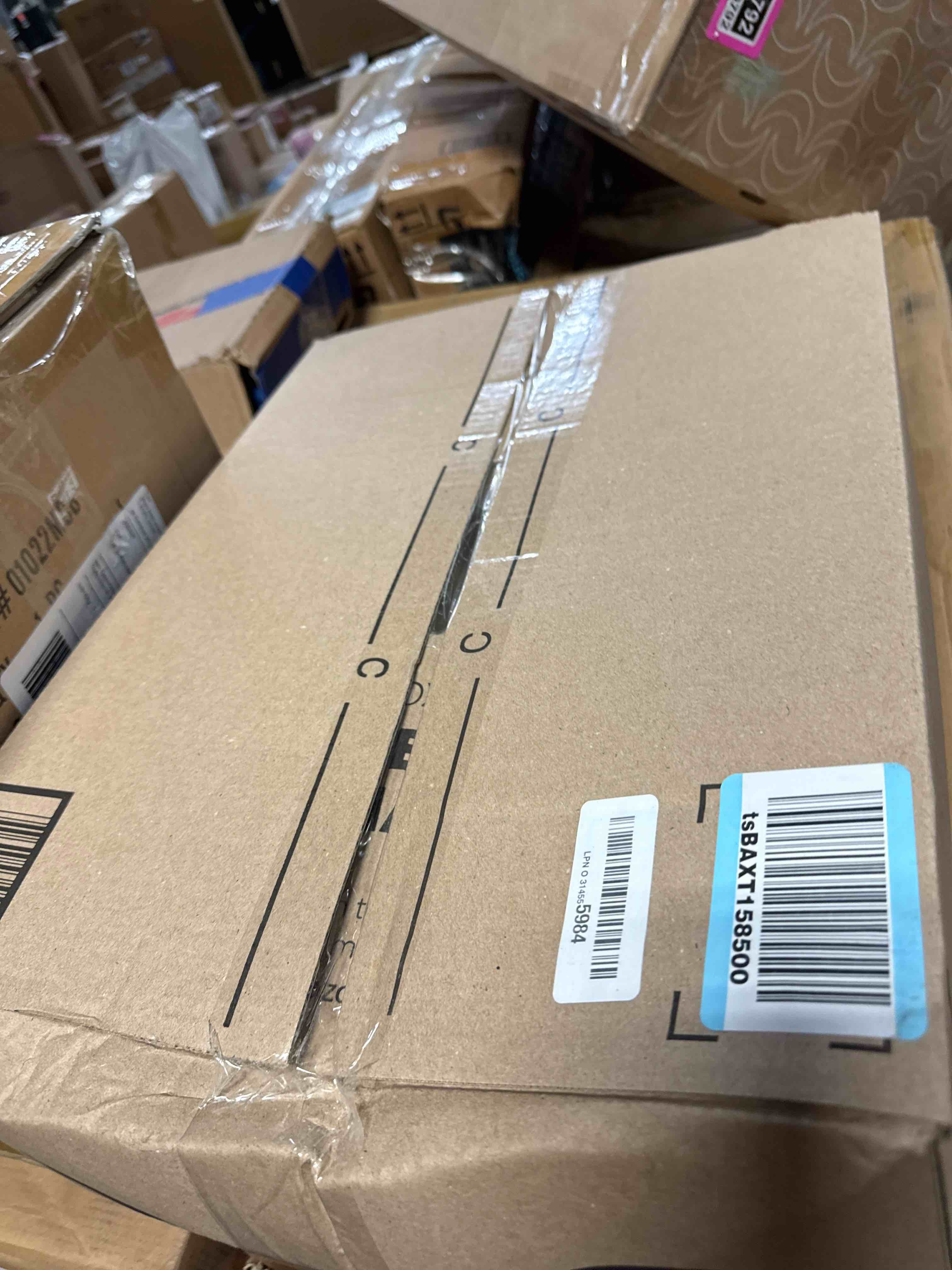 https://s3.amazonaws.com/lotting-images-prod/phillipi/PNK3520794_1750430137267.jpeg