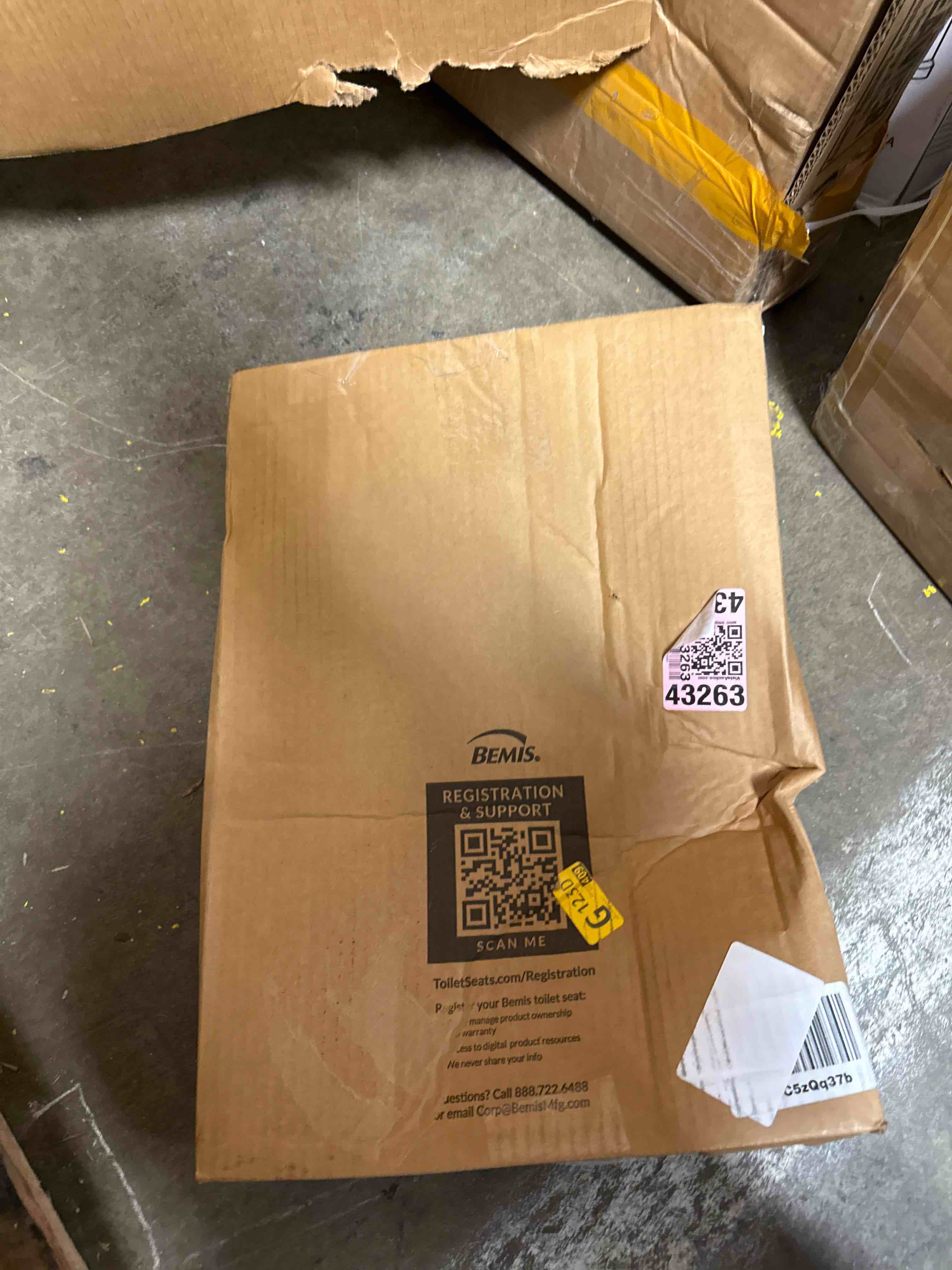 https://s3.amazonaws.com/lotting-images-prod/phillipi/PNK3520866_1750435019754.jpeg