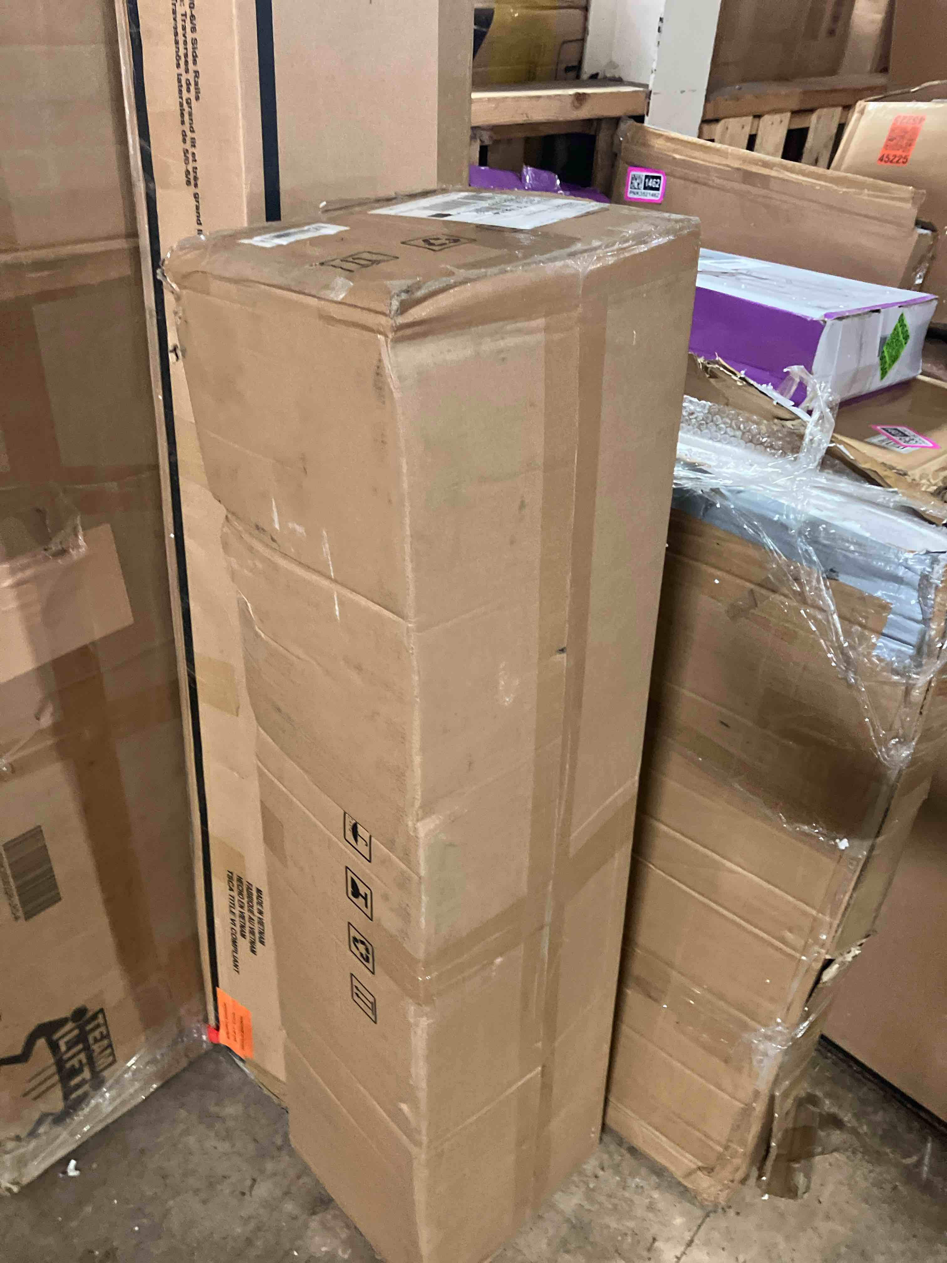https://s3.amazonaws.com/lotting-images-prod/phillipi/PNK3521452_1751406727930.jpeg